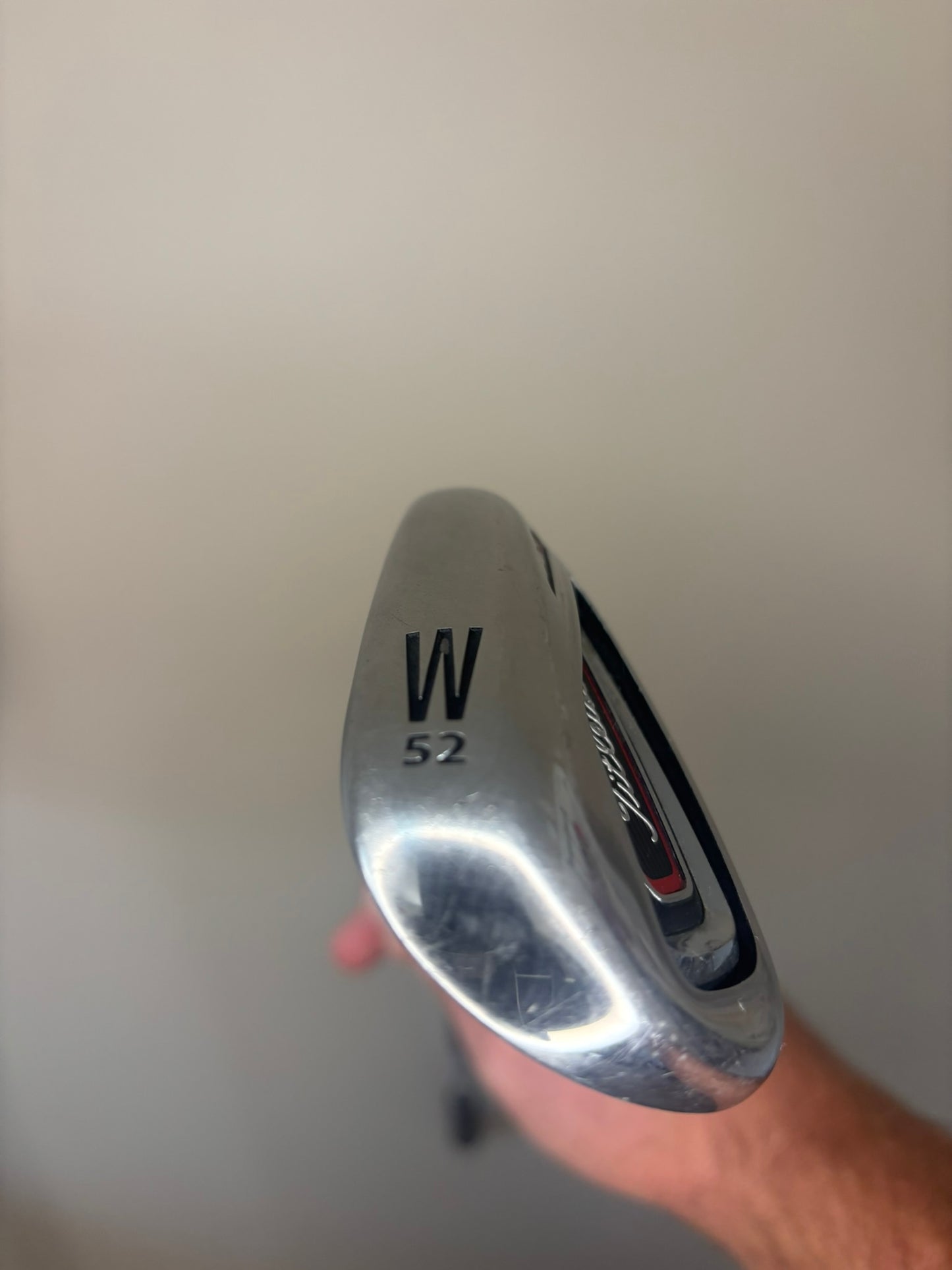Titleist 716 AP1 Gap Wedge 52° Kuro Kage 65g Regular Flex 35.5″ NICE