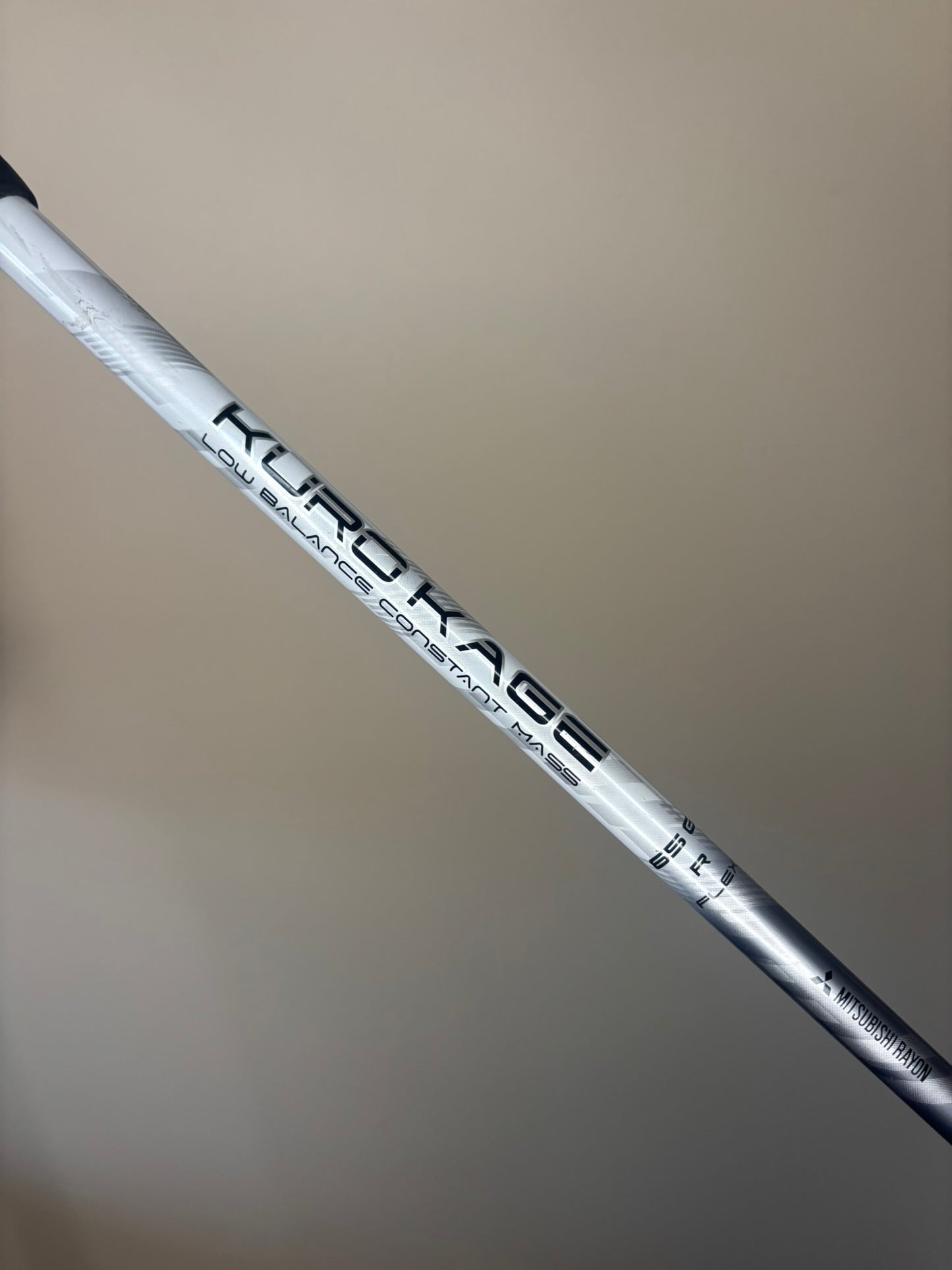 Titleist 716 AP1 Gap Wedge 52° Kuro Kage 65g Regular Flex 35.5″ NICE