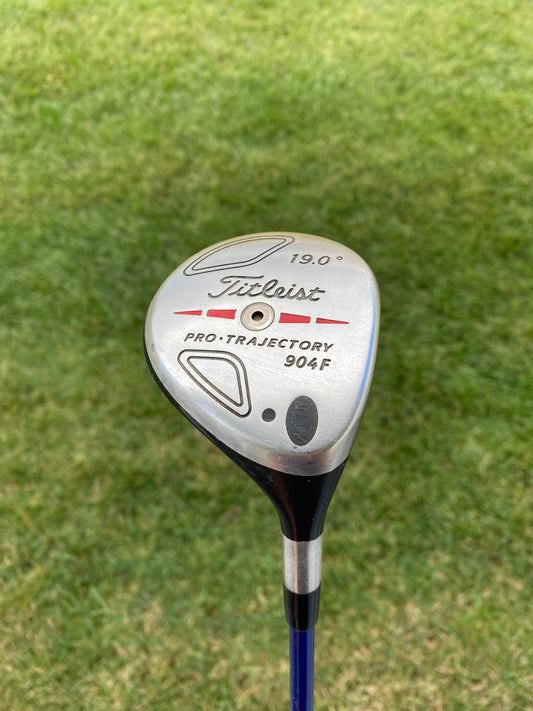 Titleist 904f 5-Wood 19° Graphite Design YS-6 Stiff Flex 41.75″ NICE