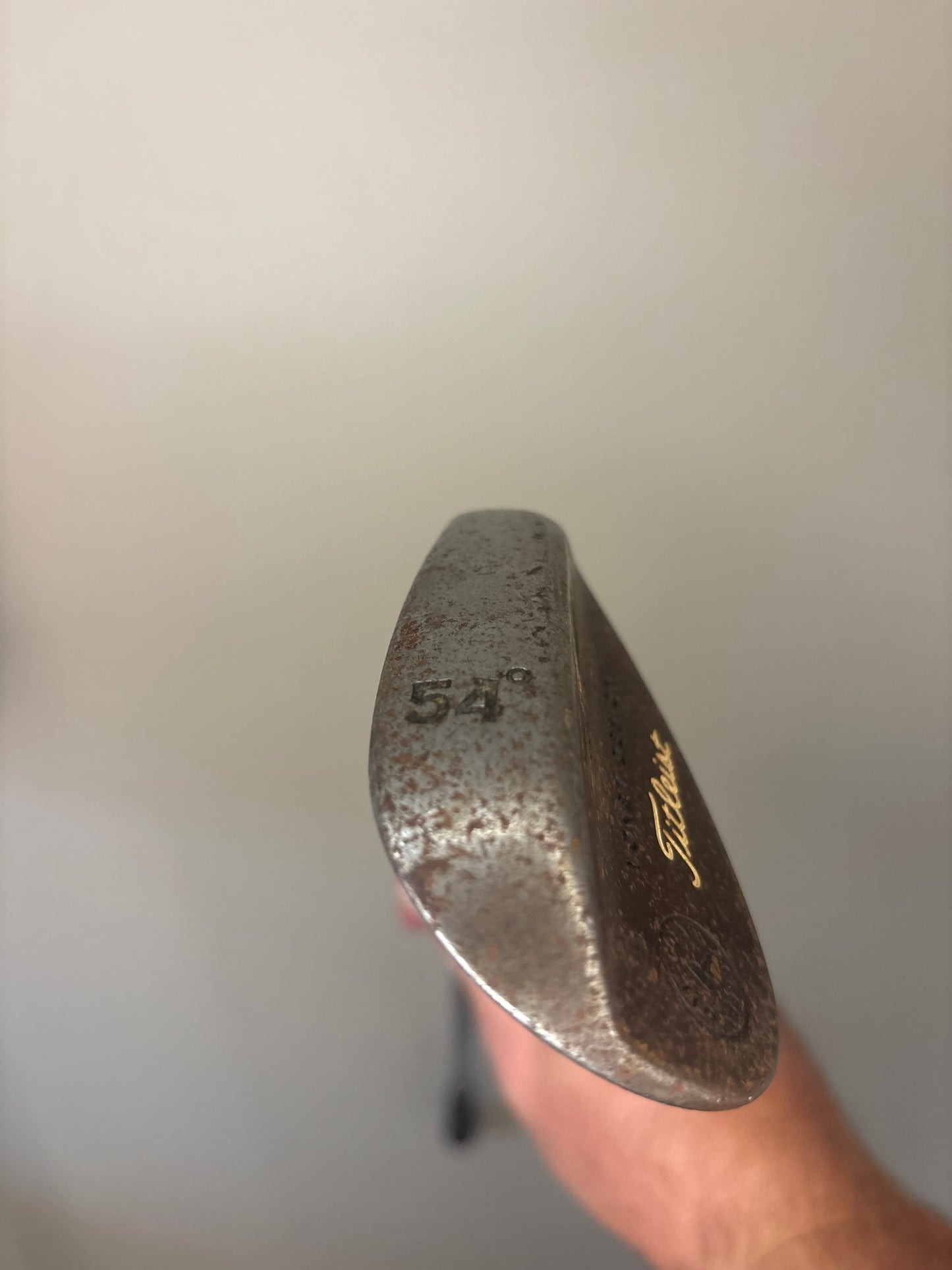 Titleist Vokey Oil Can Raw Sand Wedge 54° / 10 Wedge Flex 35.25″