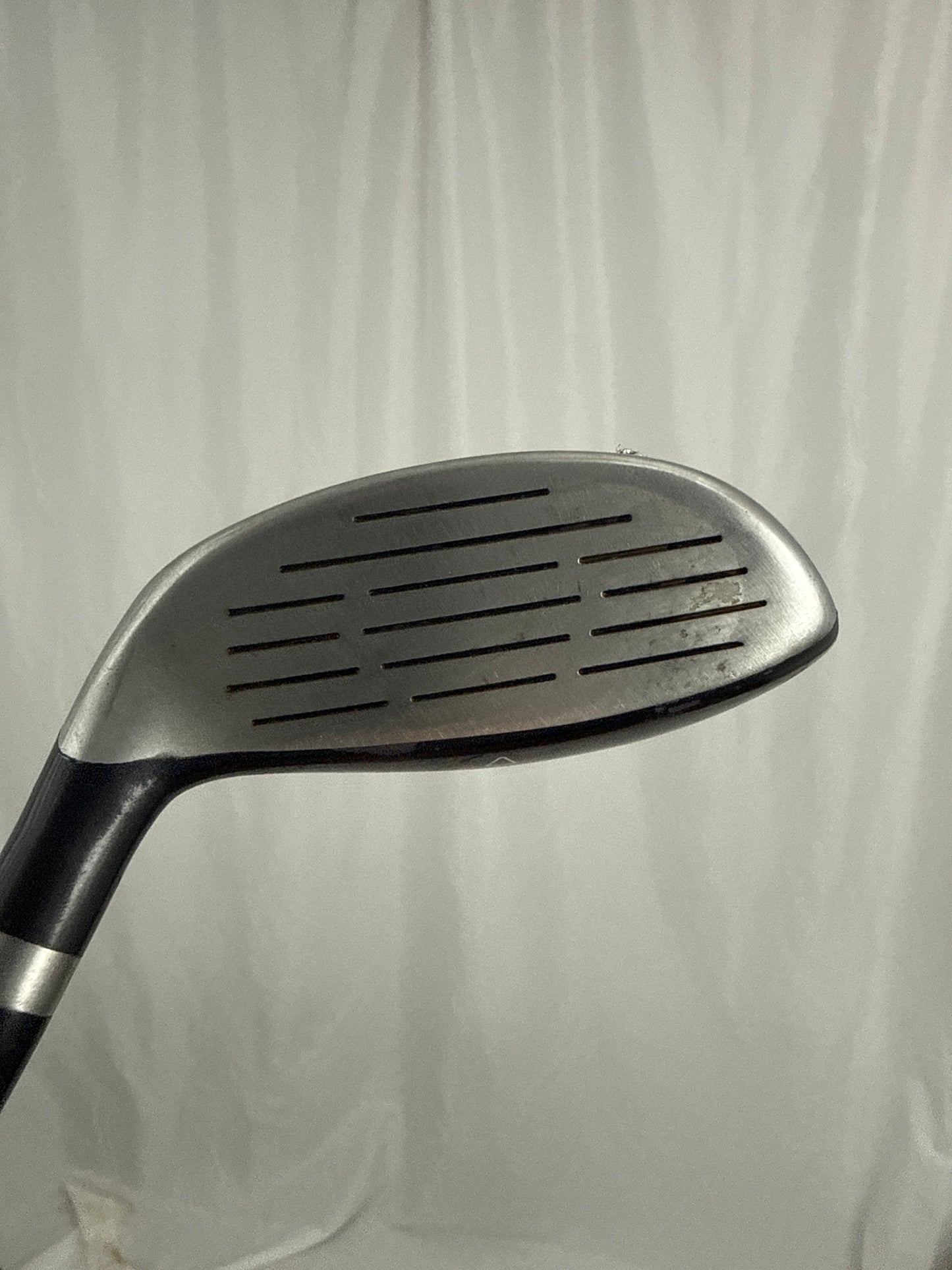 Lady Hagen AWX 6 Hybrid 28° Grafalloy ProLaunch 70 Ladies Flex 38″