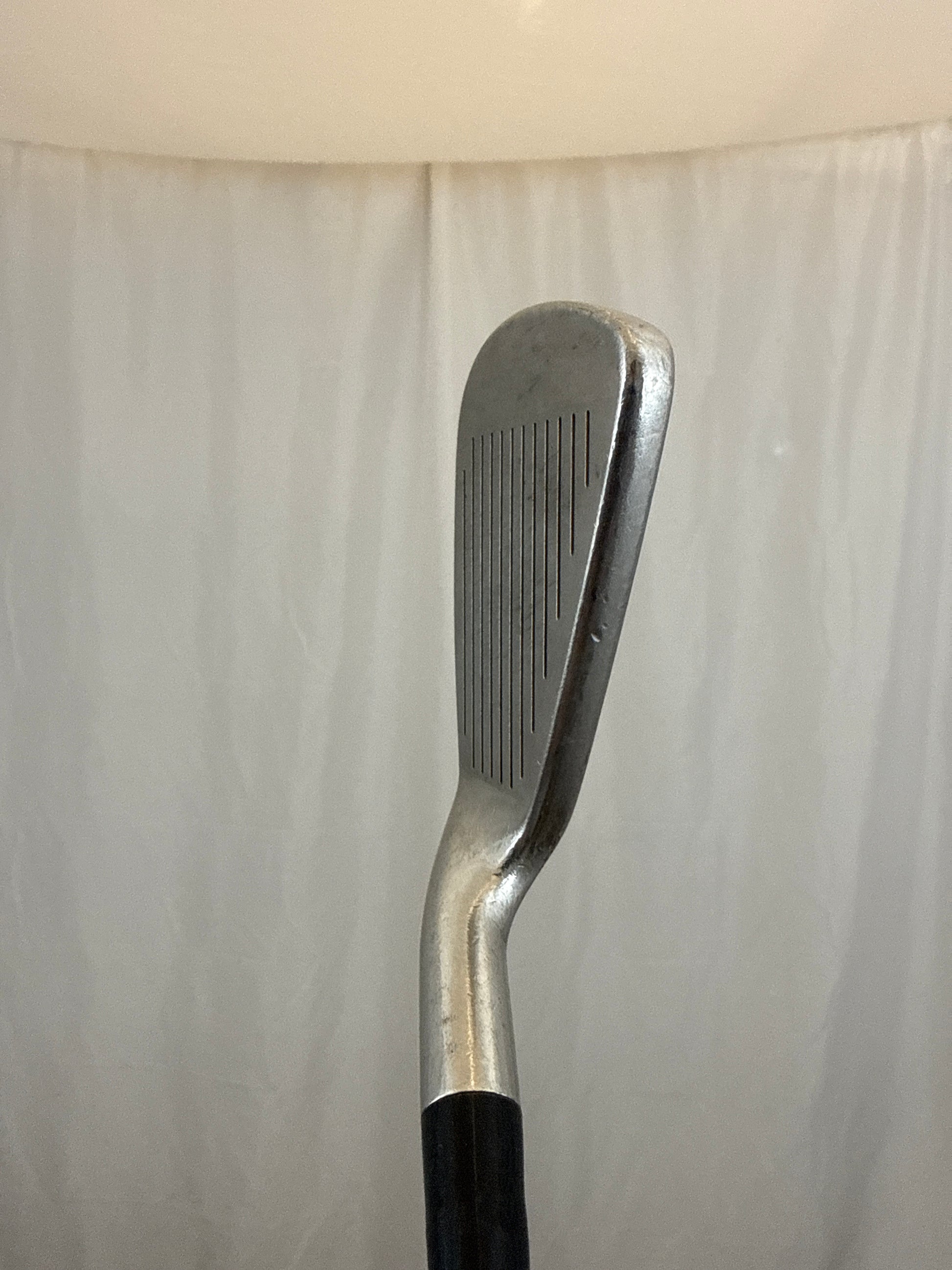 Photo of Titleist 804.OS 3-Iron 21.5° Kbs Tour