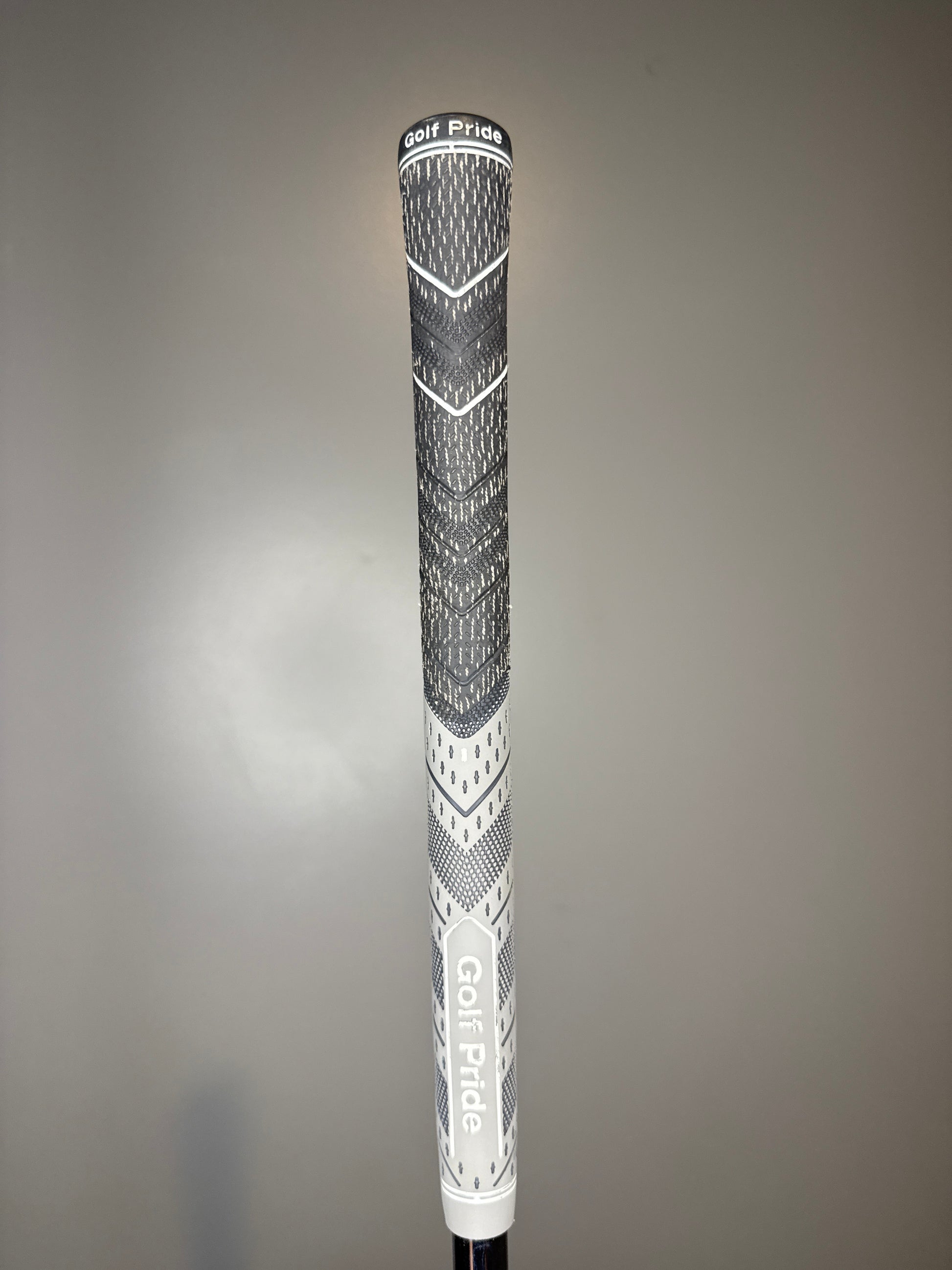 Photo of Titleist 710 AP2 7-Iron 35° Stiff Flex True Temper Dynamic Gold