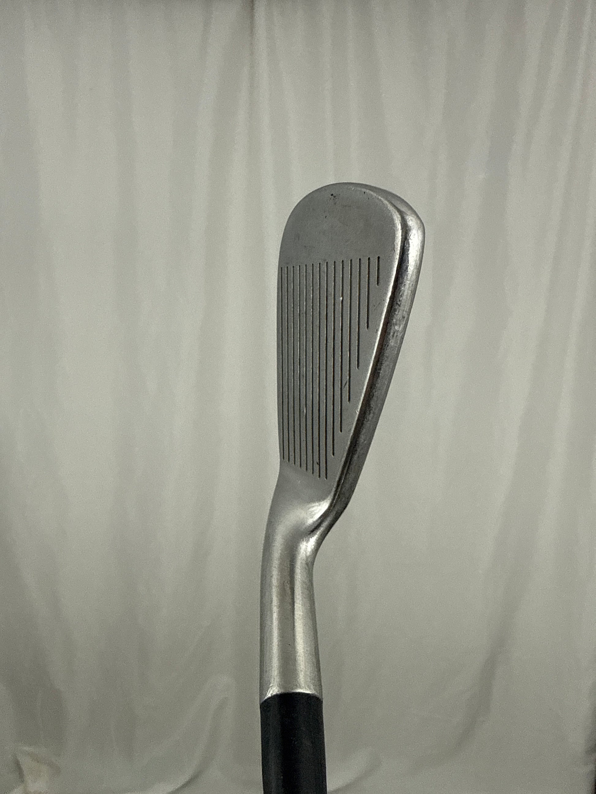 Photo of Titleist DCI 981 4-Iron 25° True Temper Dynamic Gold
