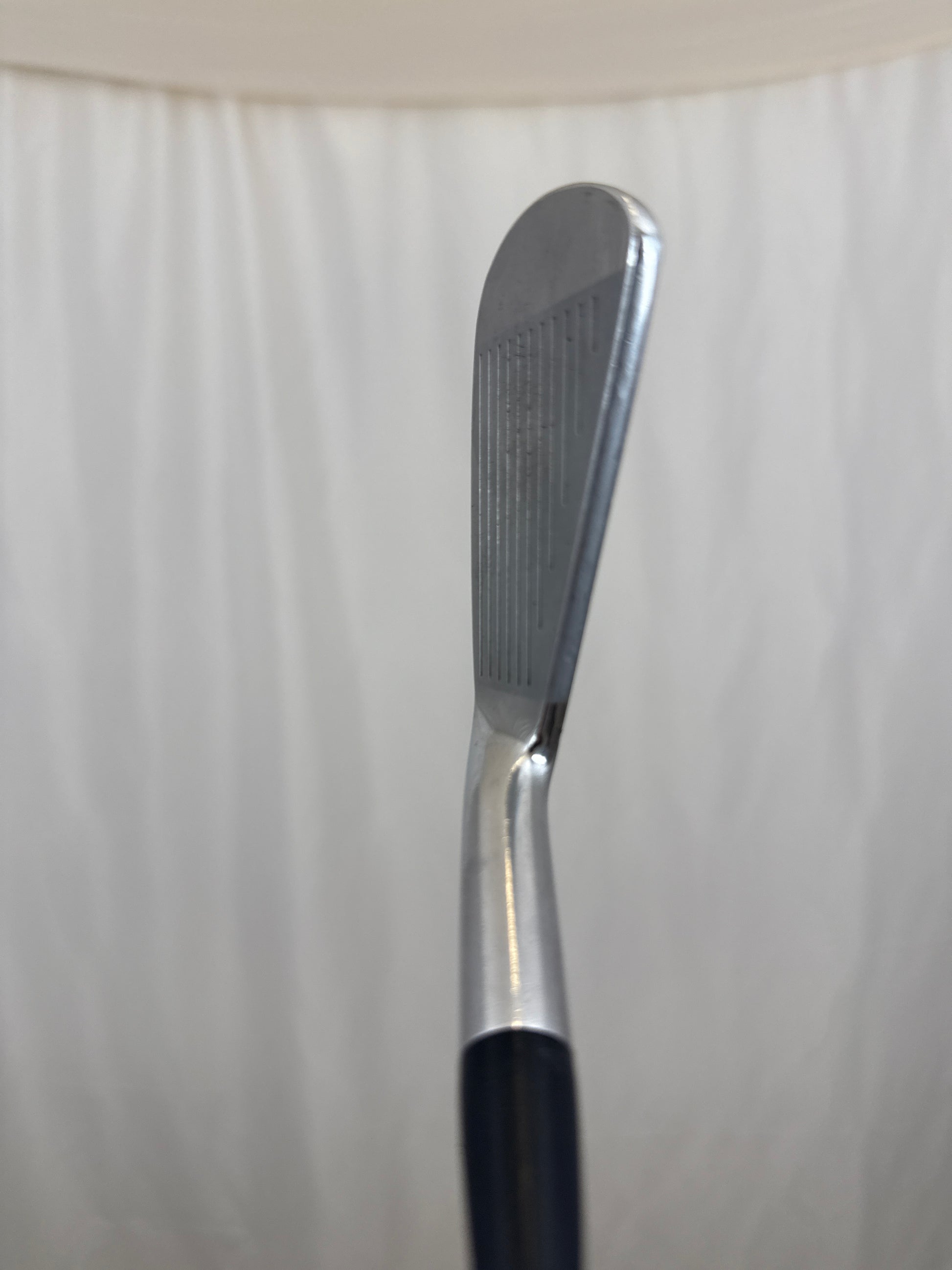 Photo of Mizuno MP 33 3-Iron 22° Extra Stiff Flex Dynamic Gold X100