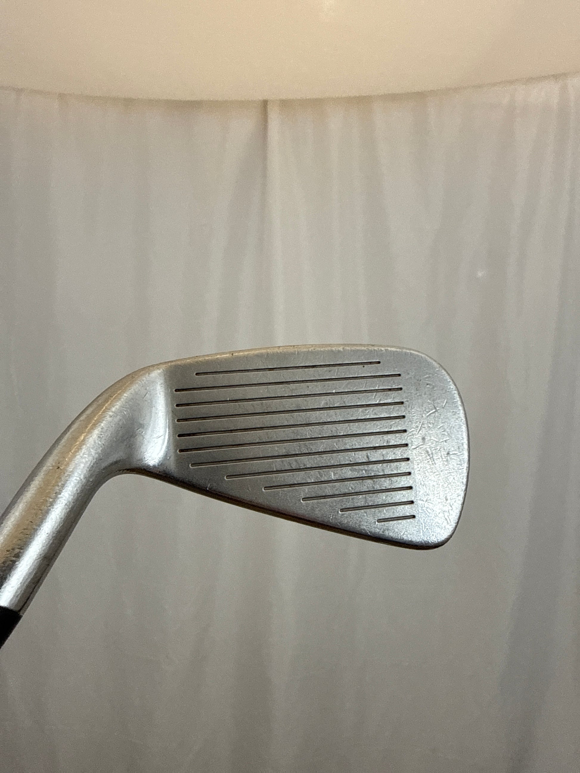 Photo of Titleist 804.OS 3-Iron 21.5° Kbs Tour