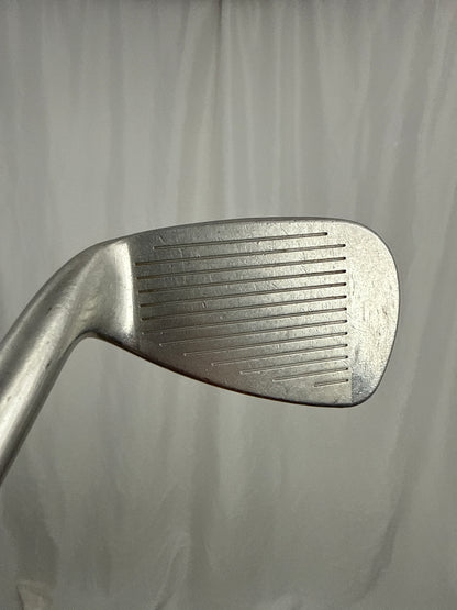 Photo of Titleist 804.OS 9-Iron 42° Stiff Flex Ns Pro 970