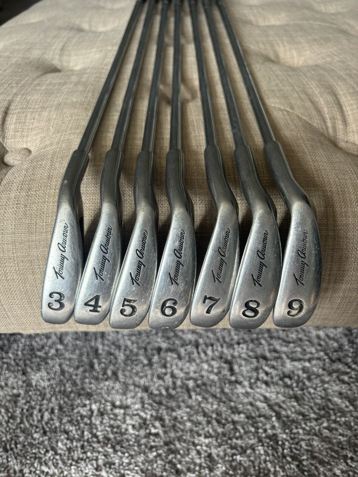 NICE Tommy Armour Concept 2 Iron Set 3-9 Regular Flex Steel Shafts