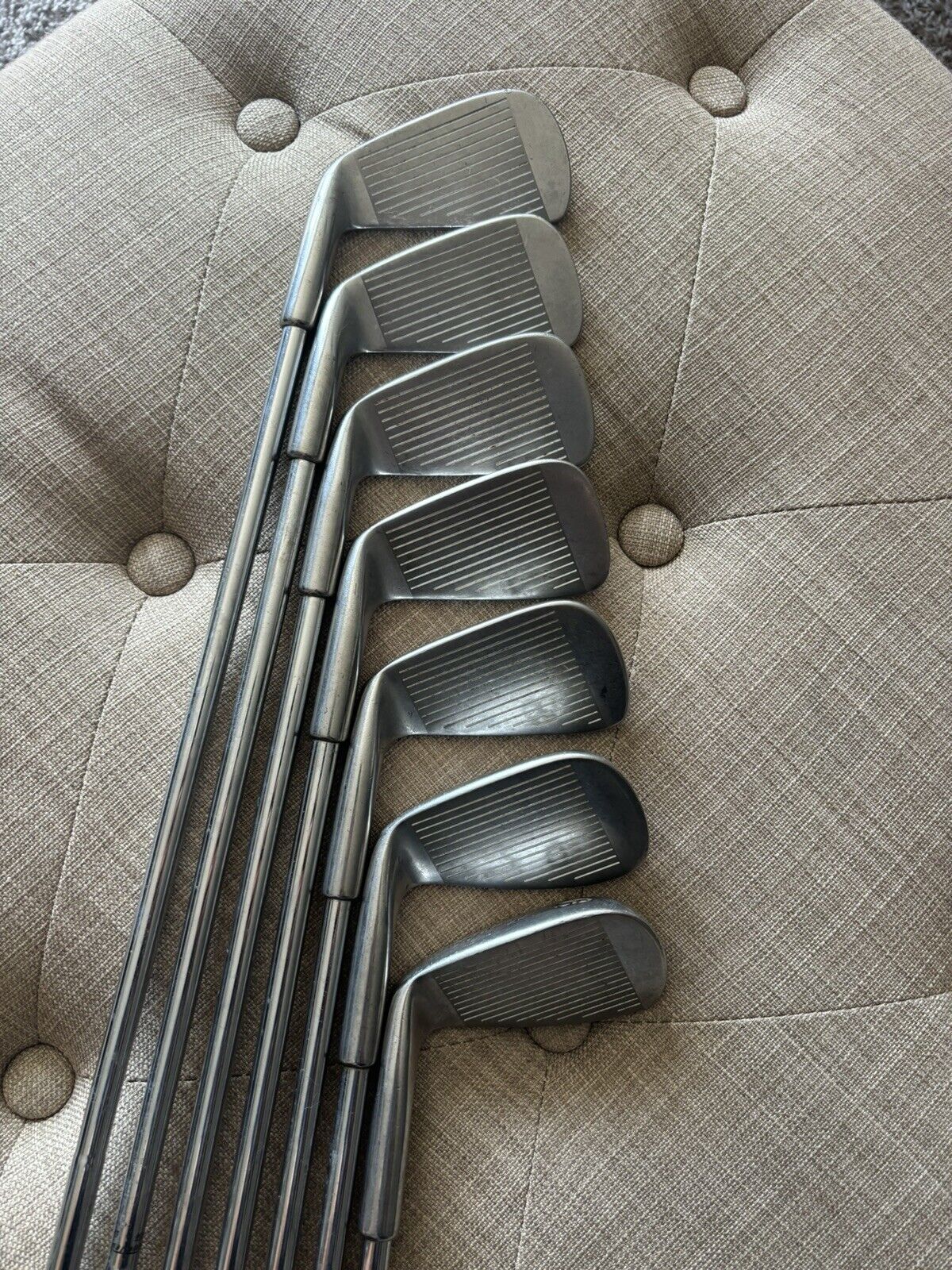 NICE Tommy Armour Concept 2 Iron Set 3-9 Regular Flex Steel Shafts