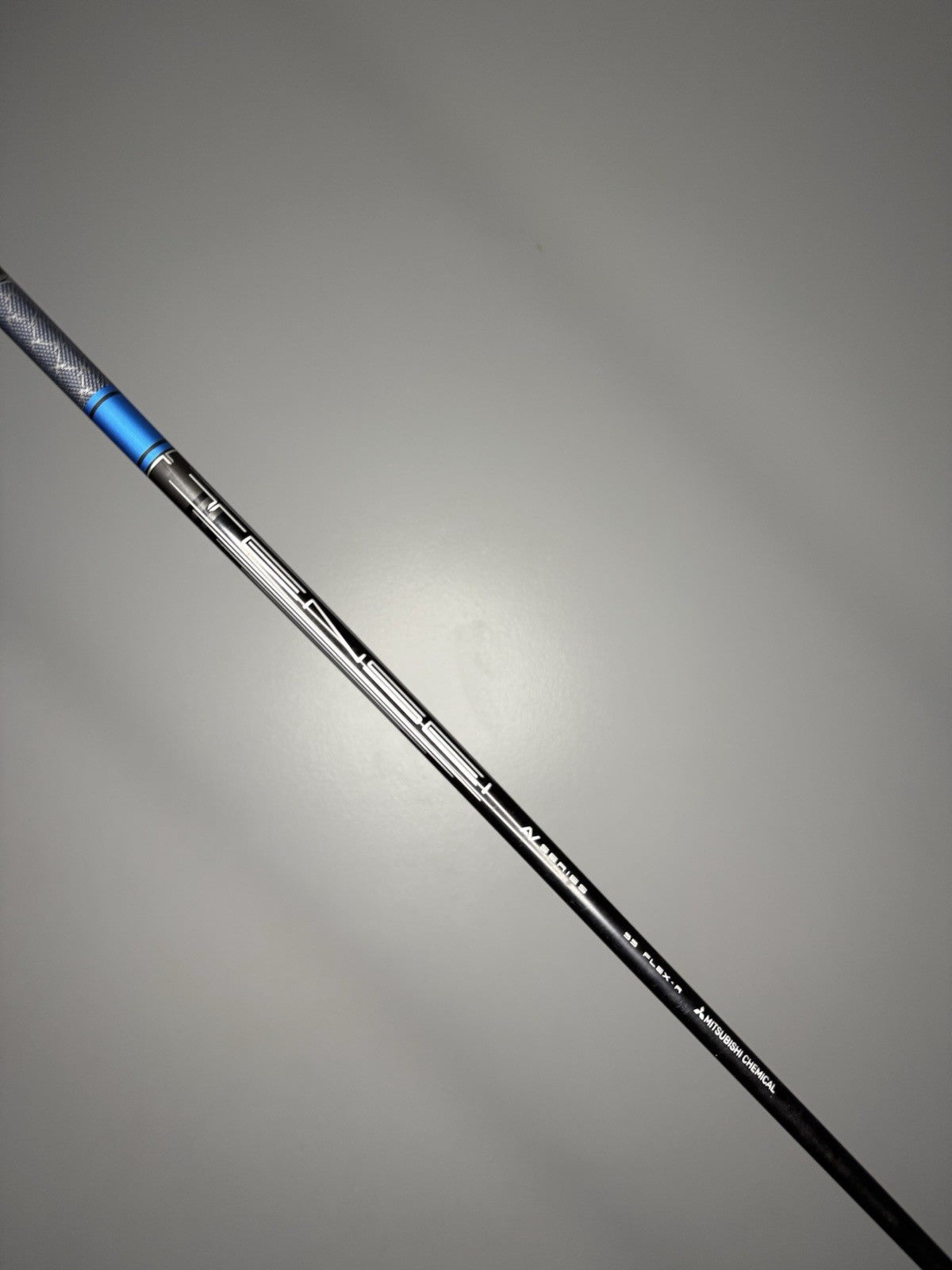 Photo of TItleist TSR2 Driver 11 Tensei Blue Graphite W/ 44.5