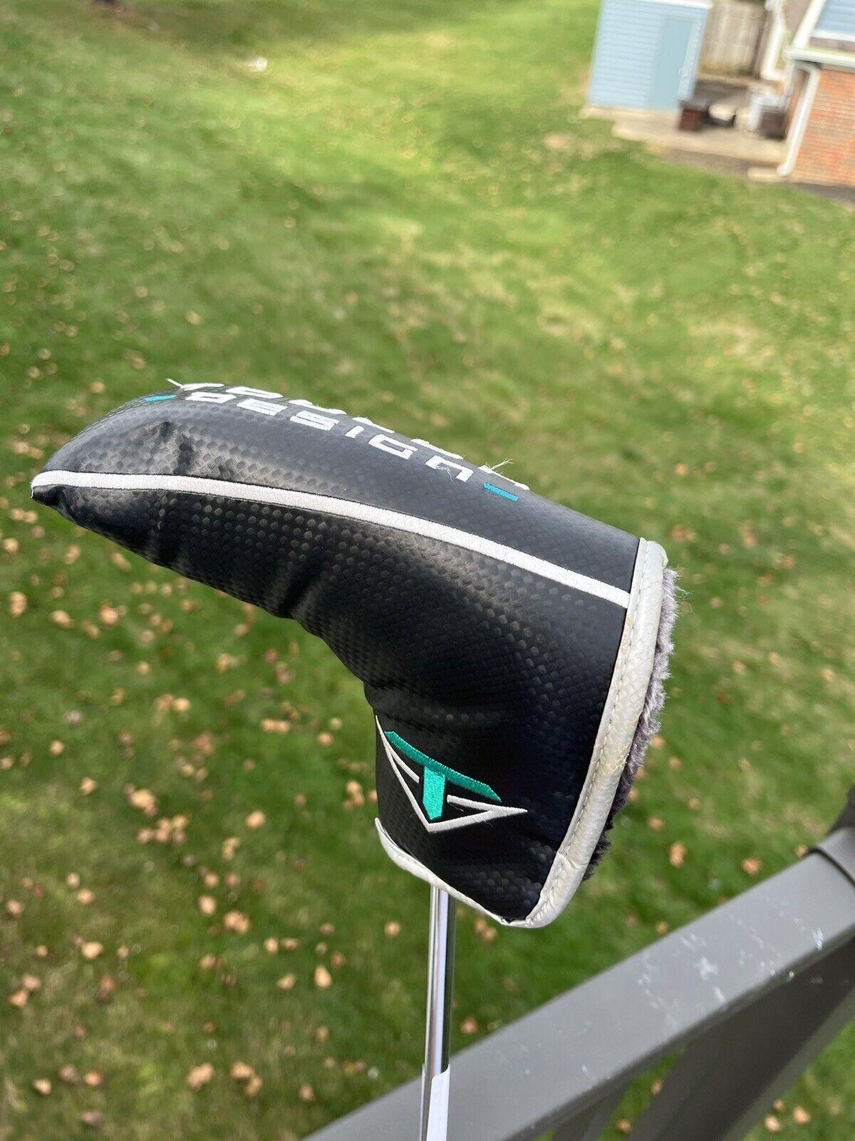 NICE Odyssey Toulon Design Austin Putter With Headcover 34”