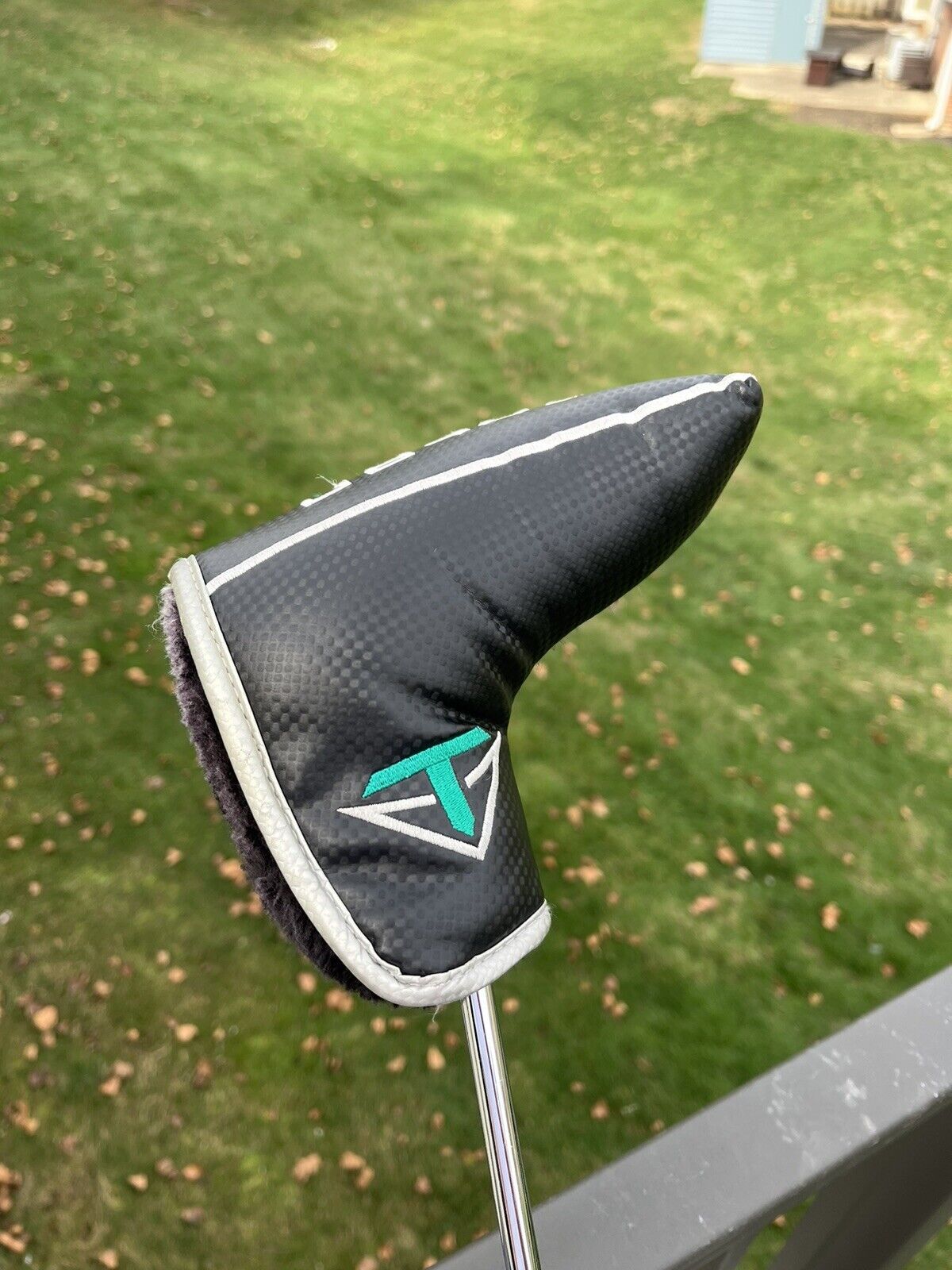 NICE Odyssey Toulon Design Austin Putter With Headcover 34”