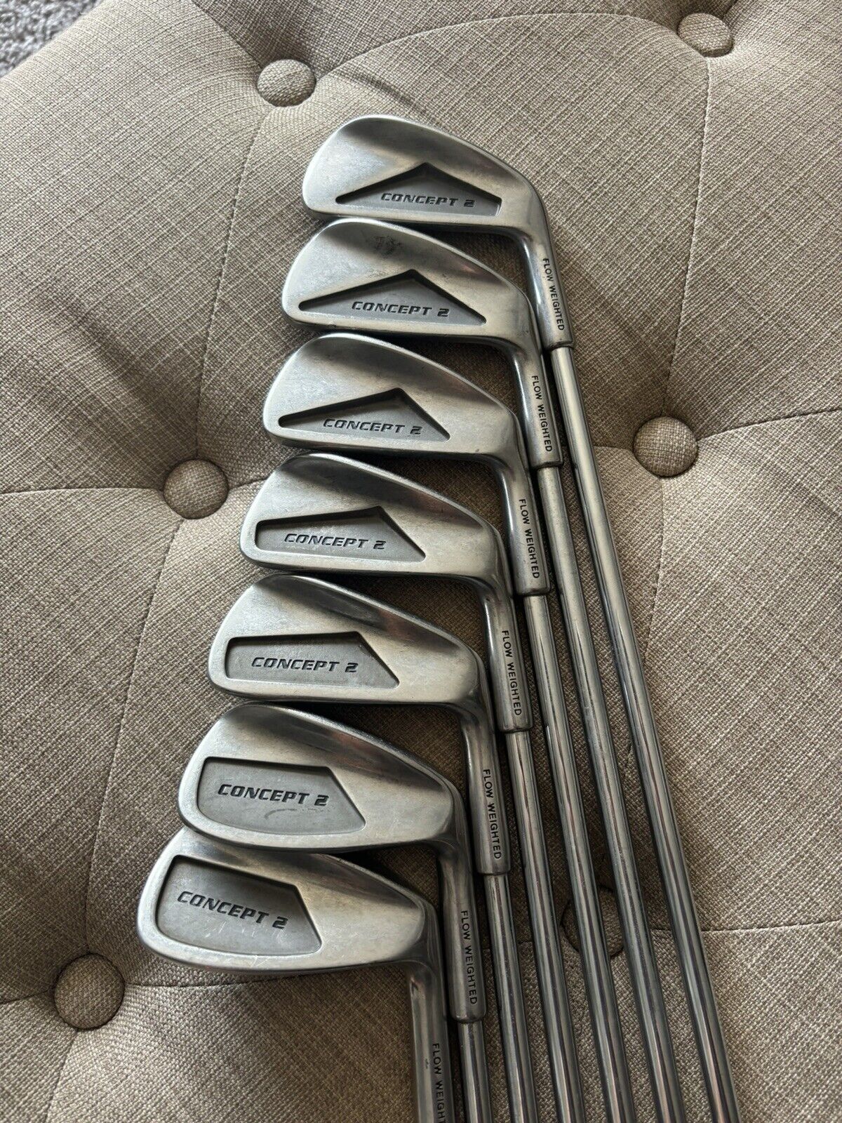 NICE Tommy Armour Concept 2 Iron Set 3-9 Regular Flex Steel Shafts