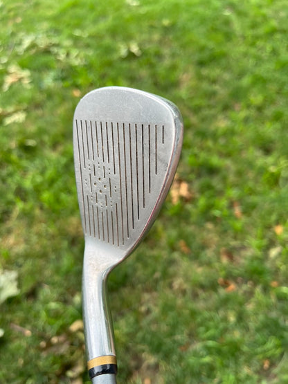 Photo of Cobra Oversize II 9Iron Hump 36