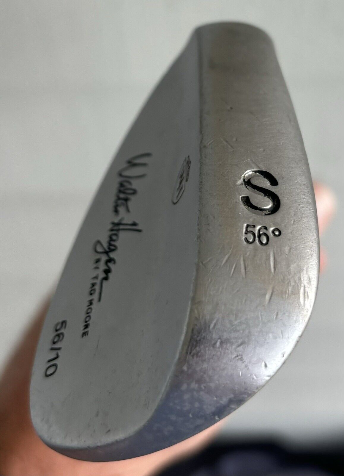 Walter Hagen 56*/10 Sand Wedge By Tad Moore 35” LH