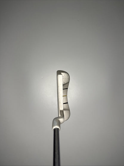Photo of Spalding Pro Series 450 Putter 34.25