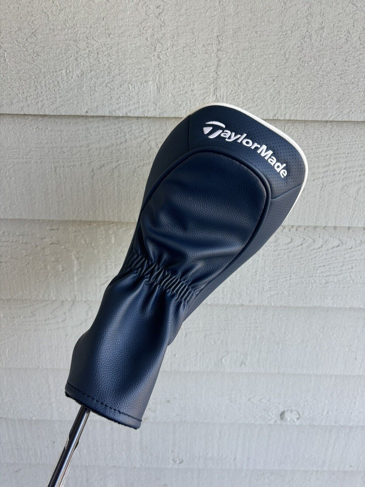 BRAND NEW Taylormade Qi10 Driver 10.5° Diamana T+ 60g Stiff Flex w Headcover