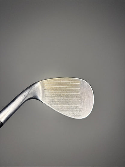 Photo of Cleveland CG10 Sand Wedge 56 True Temper Dynamic Gold Wedge 35.75