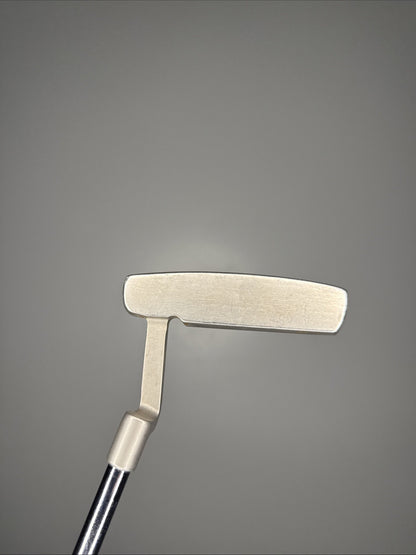 Photo of Adams Golf IDEA Womens a2 OS Putter 33