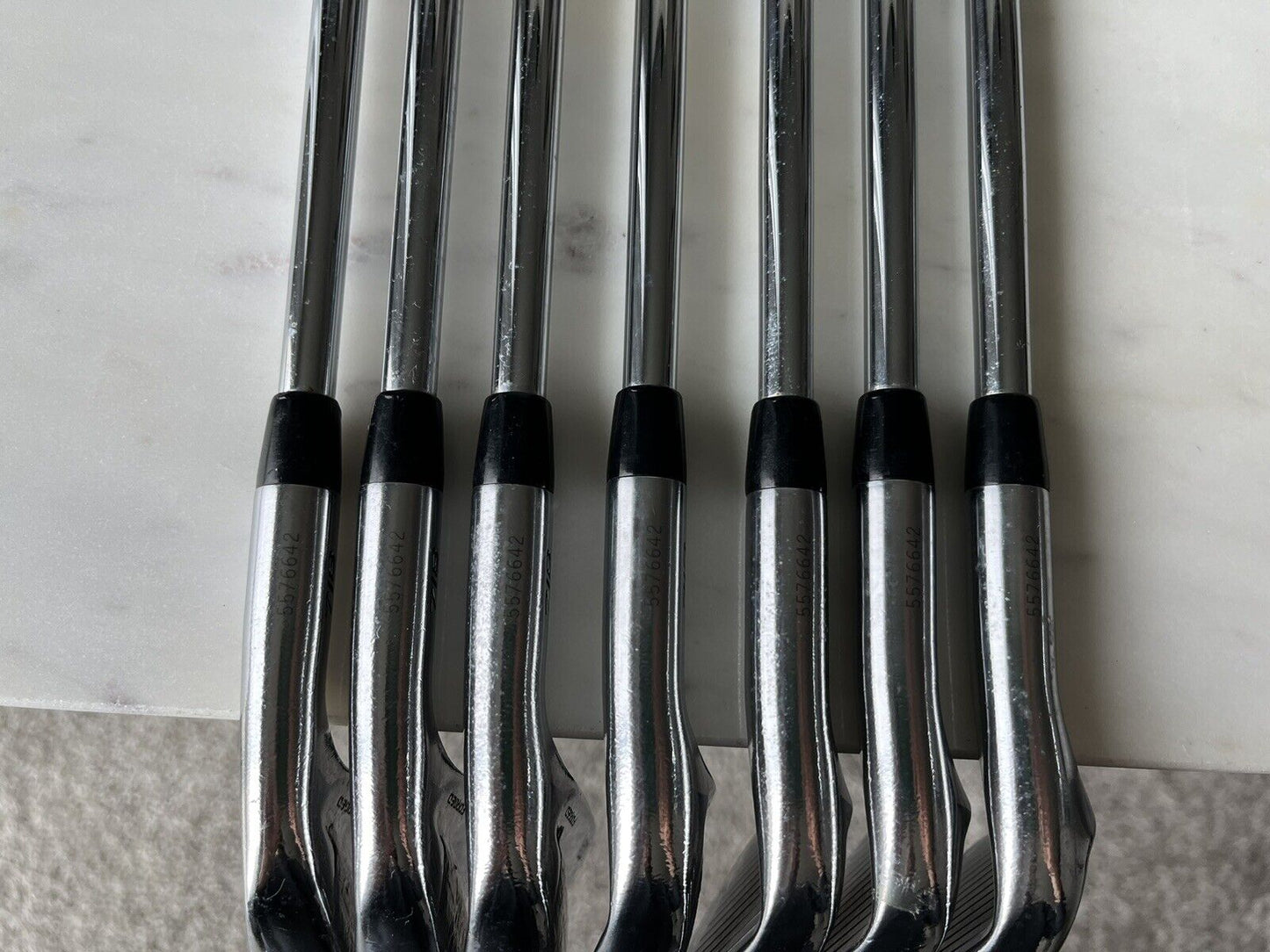 Titleist 718 MB Iron Set 4-PW DG X Seven Extra Stiff Steel