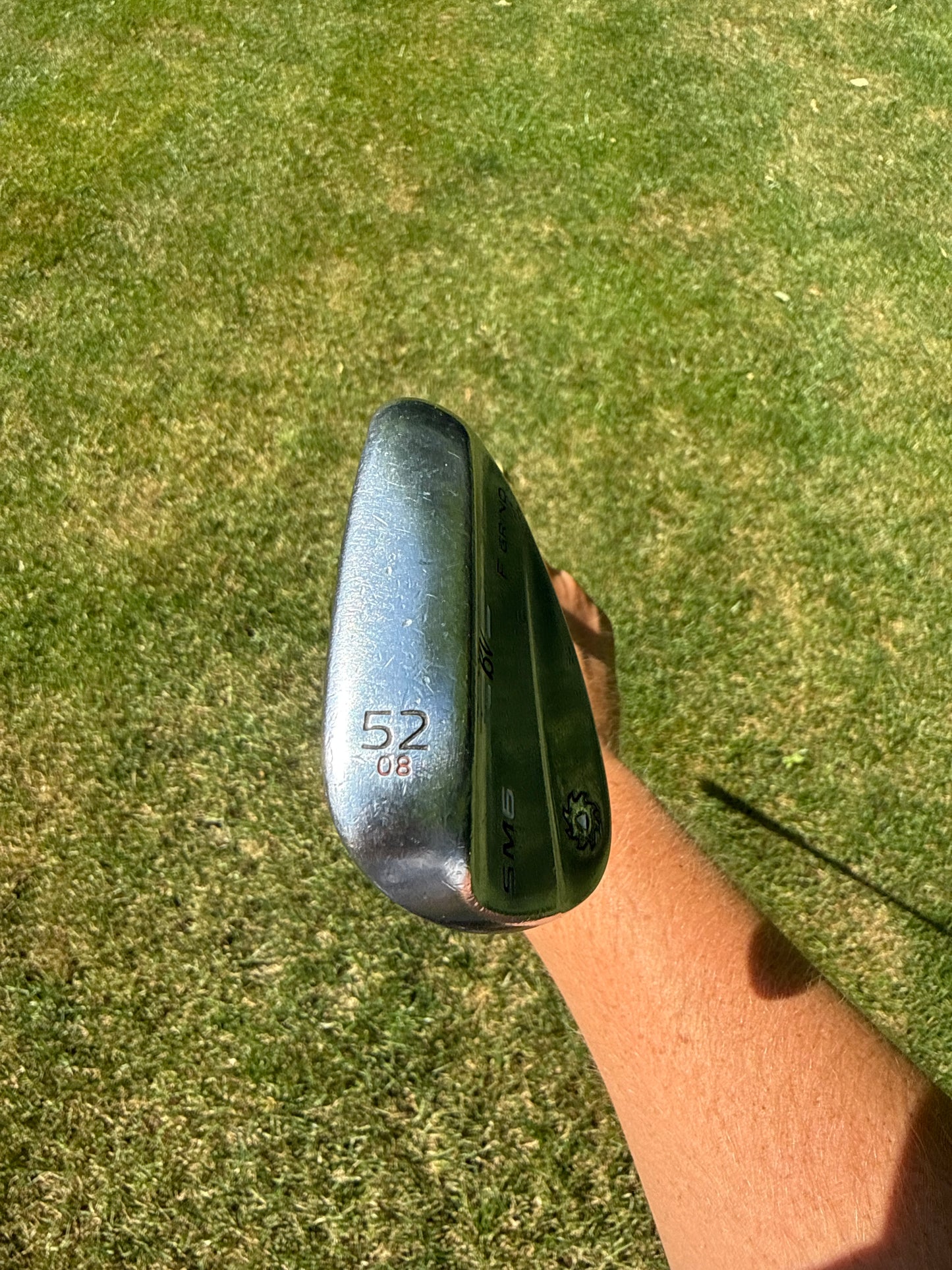 Titleist Vokey SM6 Tour Chrome Gap Wedge 52° / 8 Vokey Design Wedge Flex 35.5″ NICE