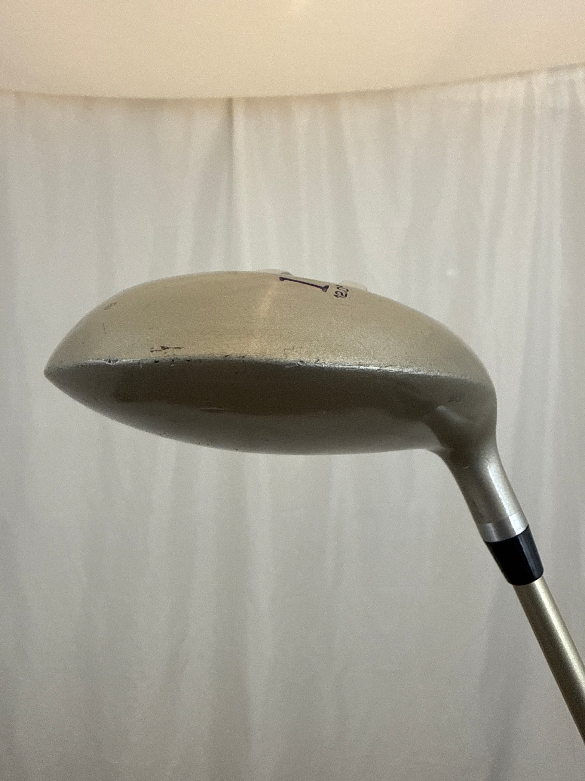 Photo of Wilson Oversize Pro Staff Driver 12° Ladies Flex Re-Flex