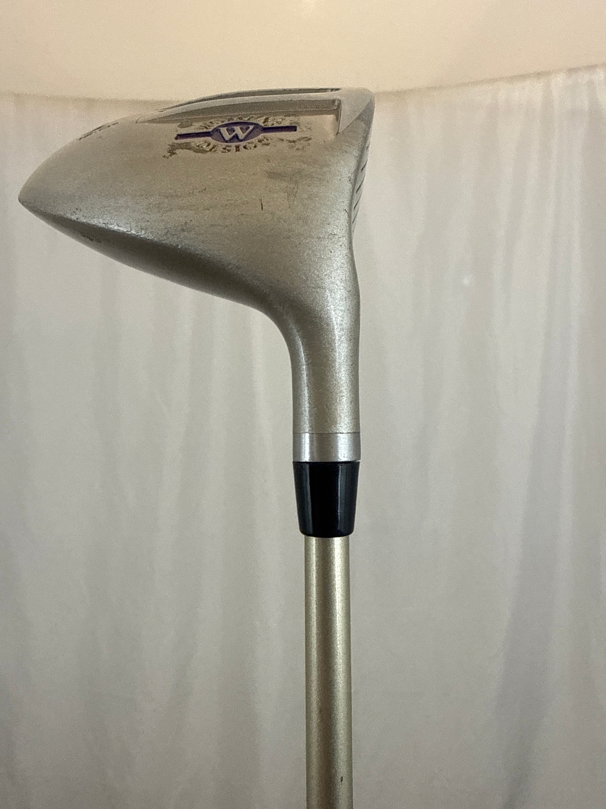 Photo of Wilson Oversize Pro Staff Driver 12° Ladies Flex Re-Flex