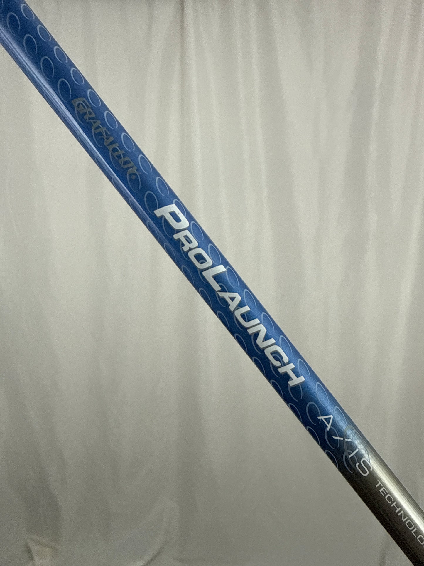 Lady Hagen AWX 6 Hybrid 28° Grafalloy ProLaunch 70 Ladies Flex 38″
