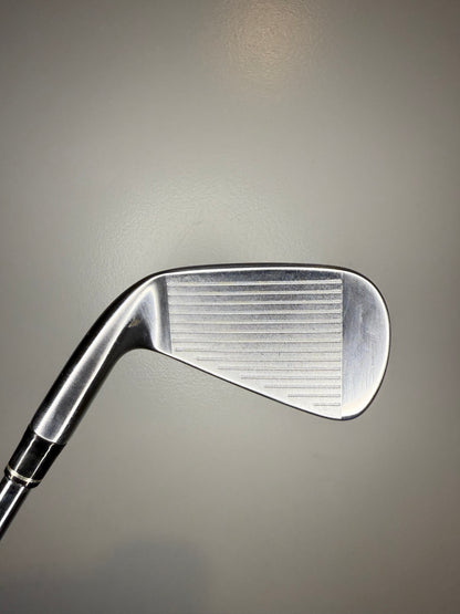 Photo of Taylormade RAC LT 6-Iron 29° Regular Flex T-Step Professional 110