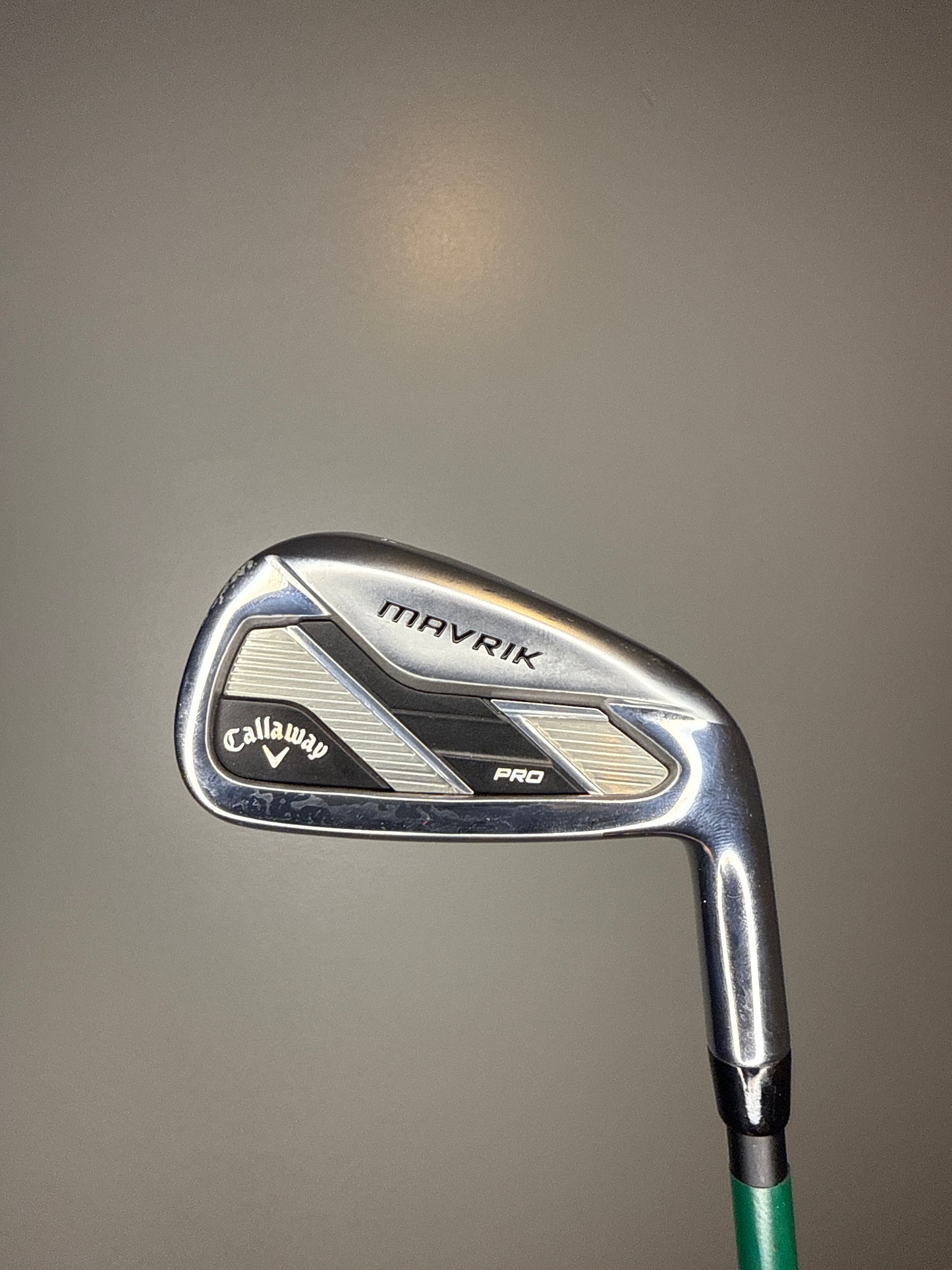 Photo of Callaway Mavrik Pro 7-Iron 30.5° Stiff Flex Kbs Tour Graphite 90