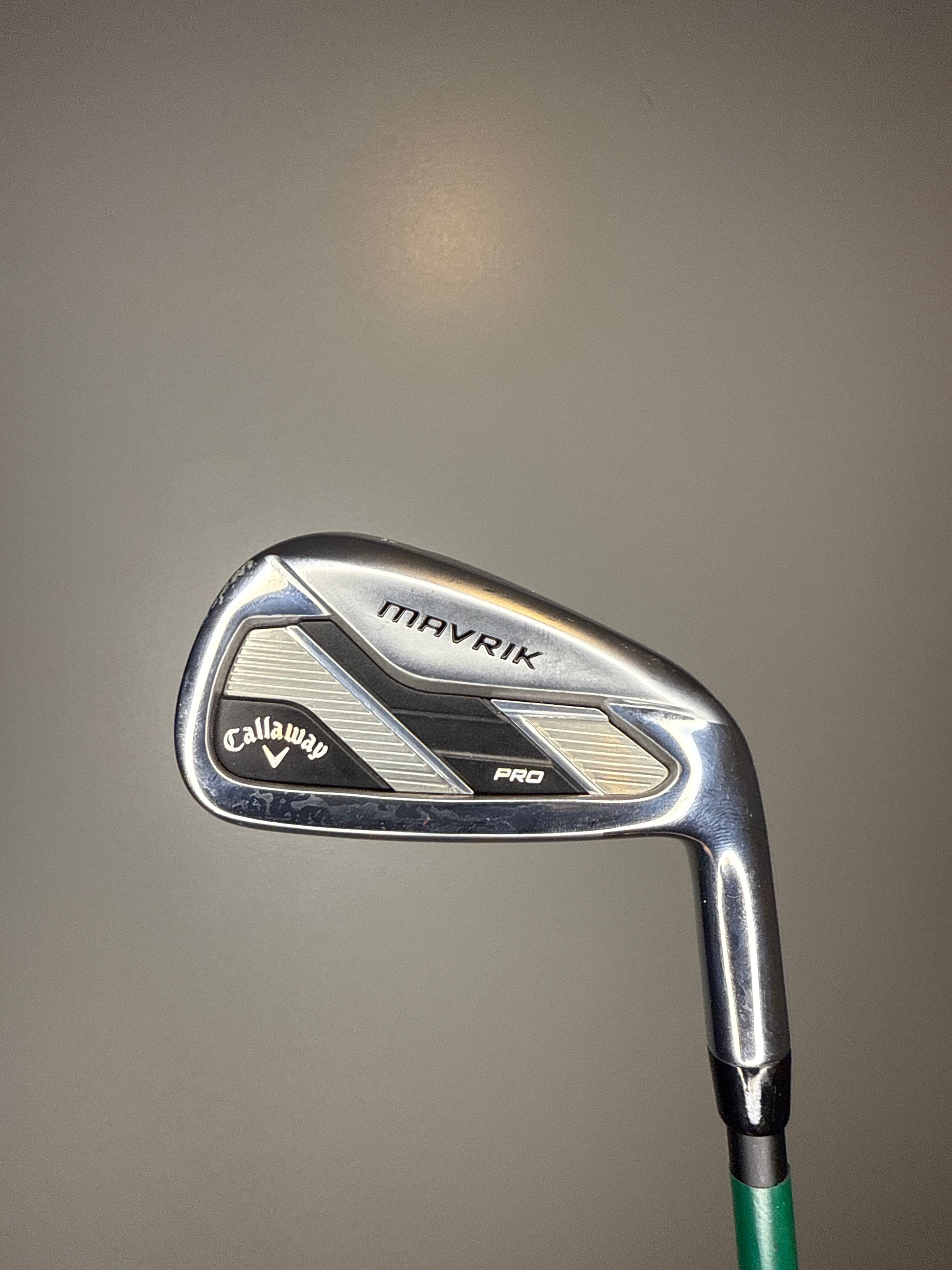 Photo of Callaway Mavrik Pro 7-Iron 30.5° Stiff Flex Kbs Tour Graphite 90
