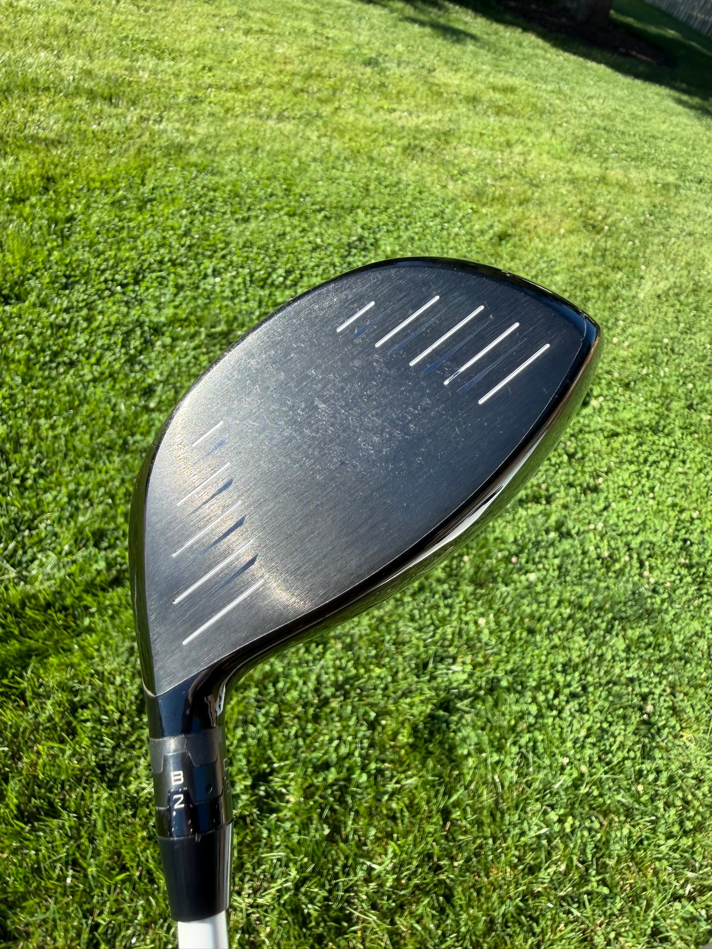 Titleist 915 D2 Driver 9.5° Rogue 110 MSI Extra Stiff Flex 43.75" +HC NICE