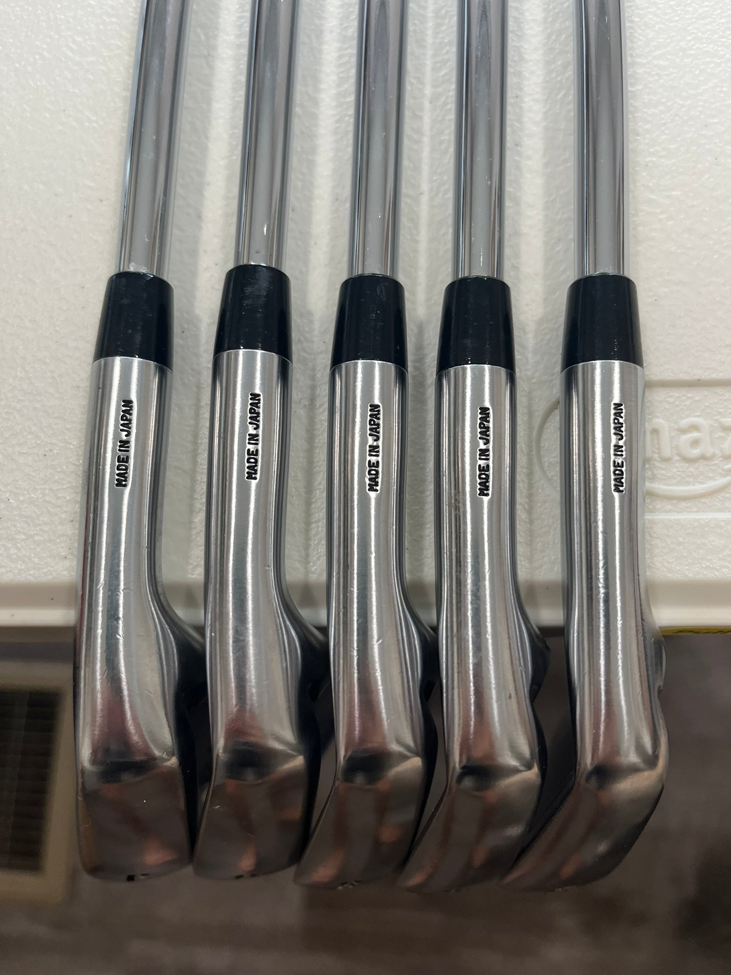 Miura CB-302 Iron Set 6-PW KBS Tour-V 120 Extra Stiff Flex +1/2″ NICE