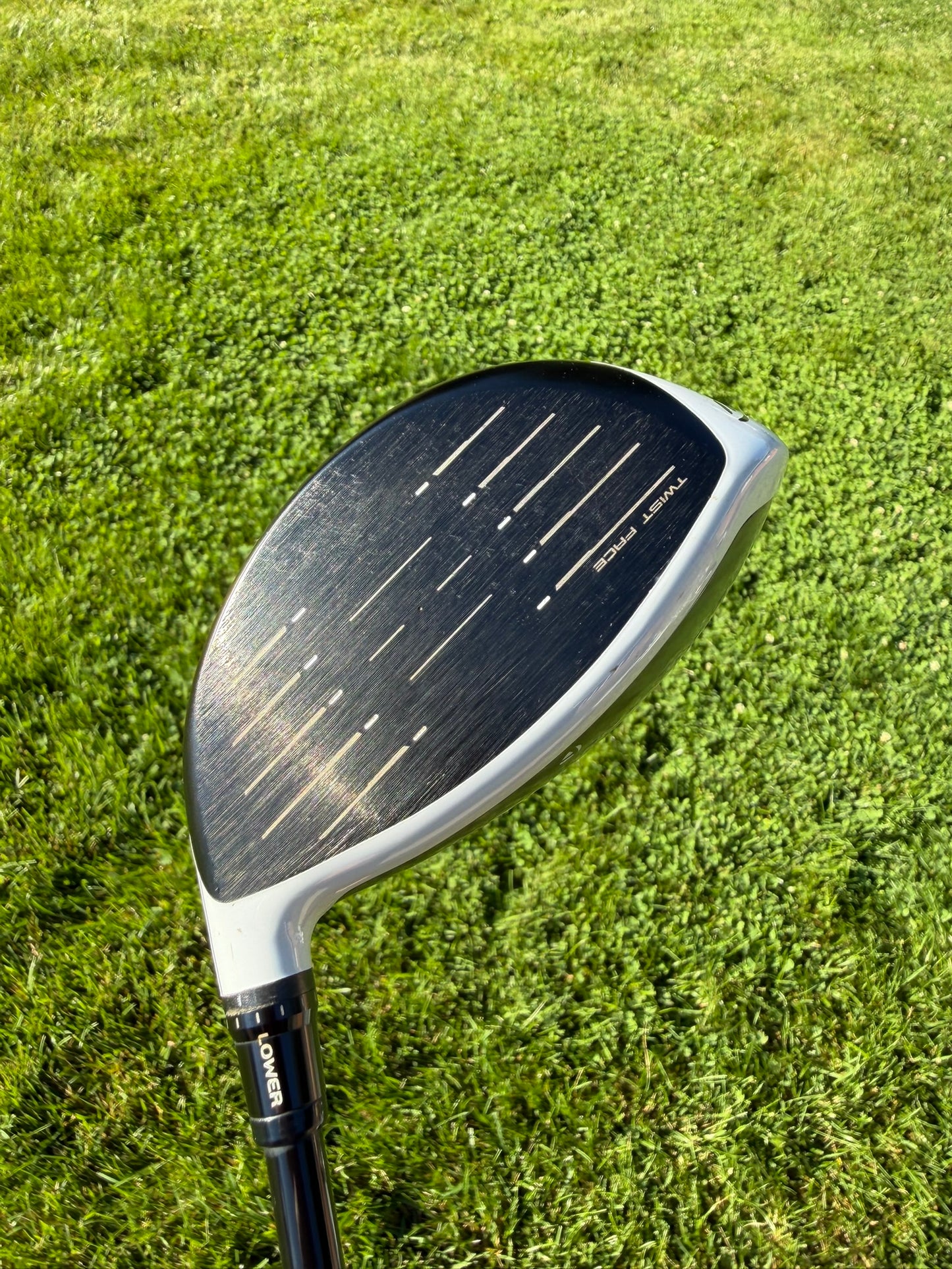Taylormade SIM2 MAX Driver 9° Hzrdus Smoke RDX Black Stiff Flex 45.5" +HC NICE