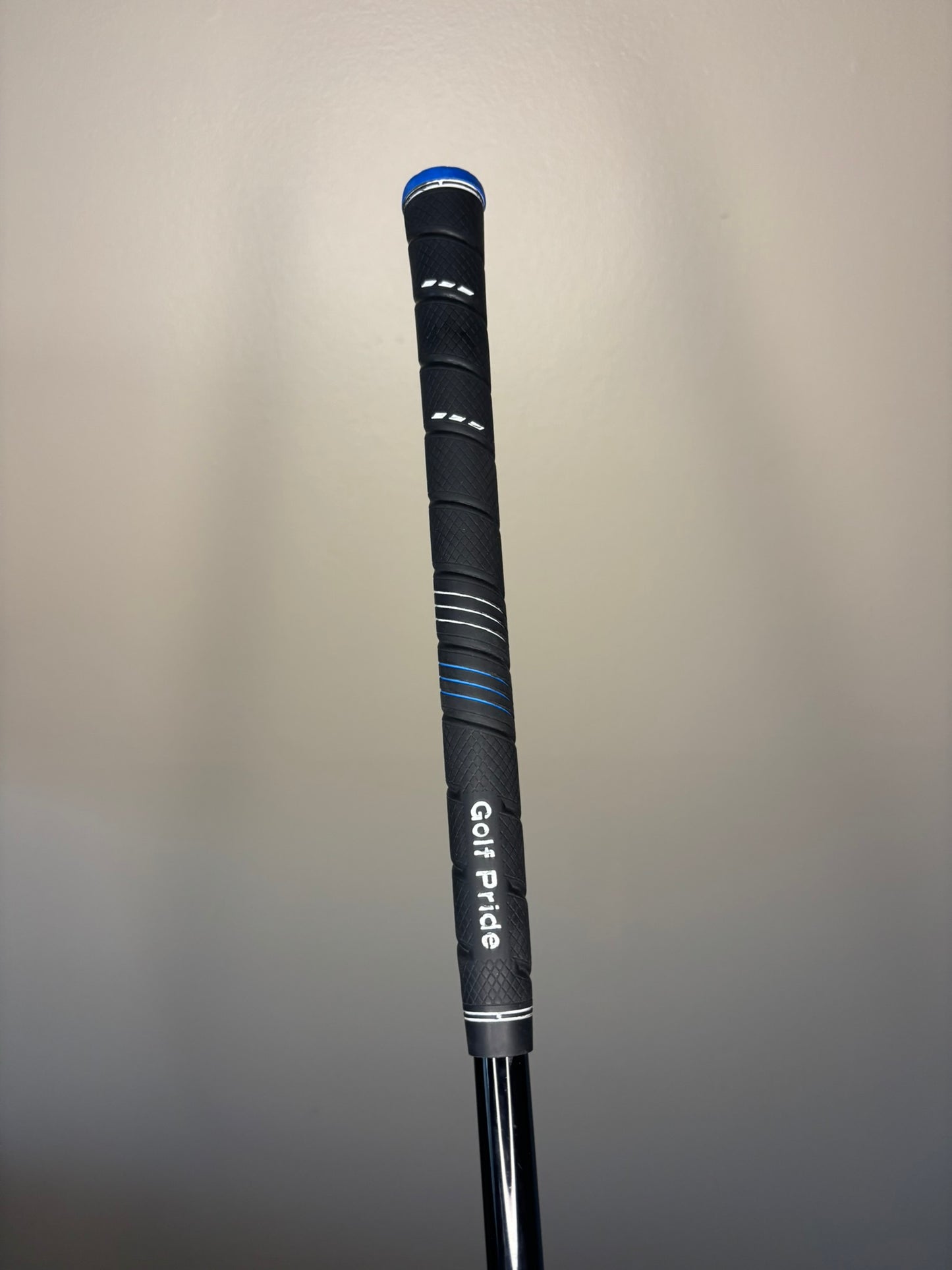 Titleist TSi4 Driver 9° HZRDUS Smoke RDX 60g Stiff Flex 45.5″ NICE