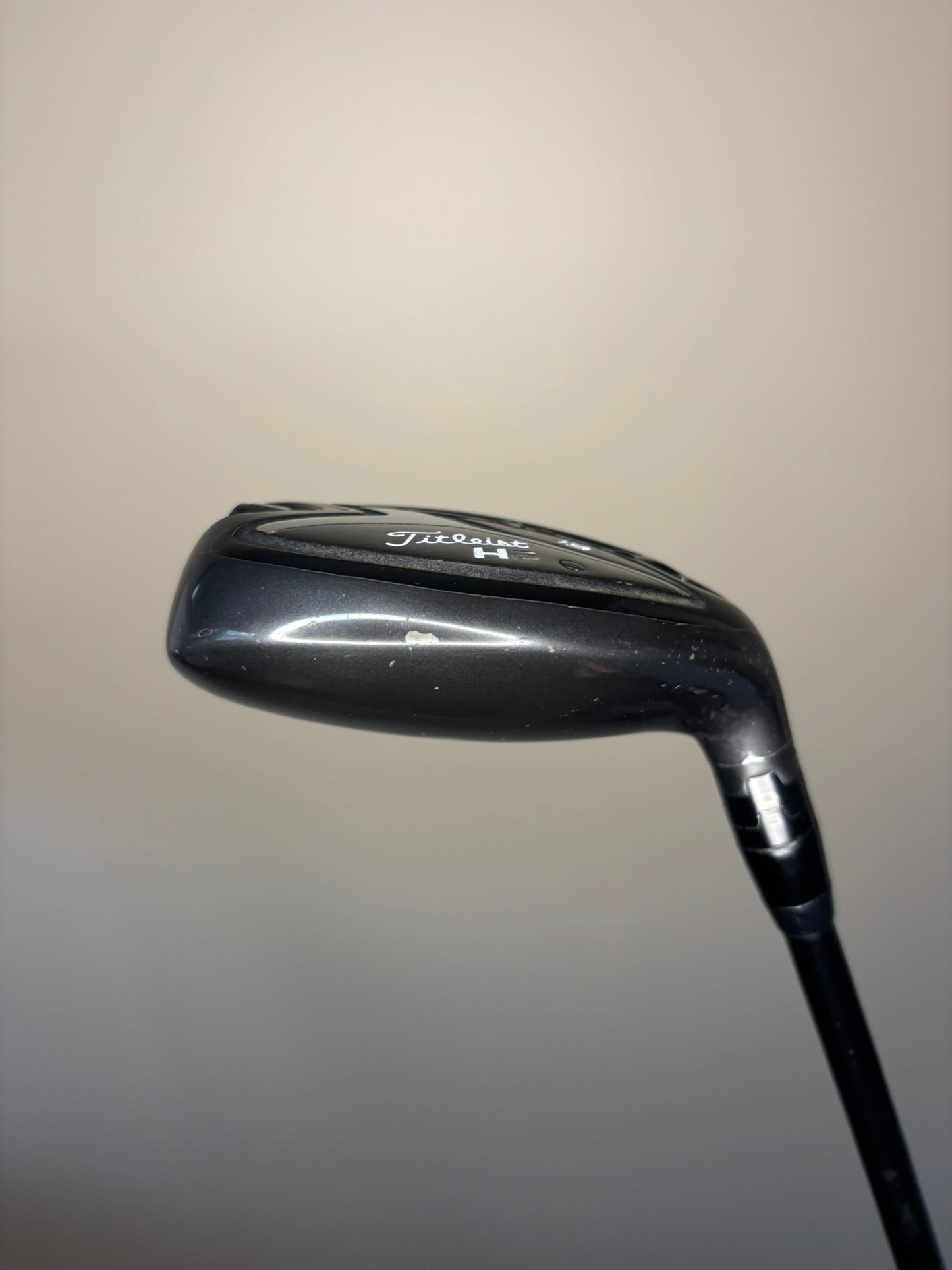 Titleist 818 H2 3 Hybrid 19° Tensei CK White 90HY Stiff Flex 40.5″ +HC NICE