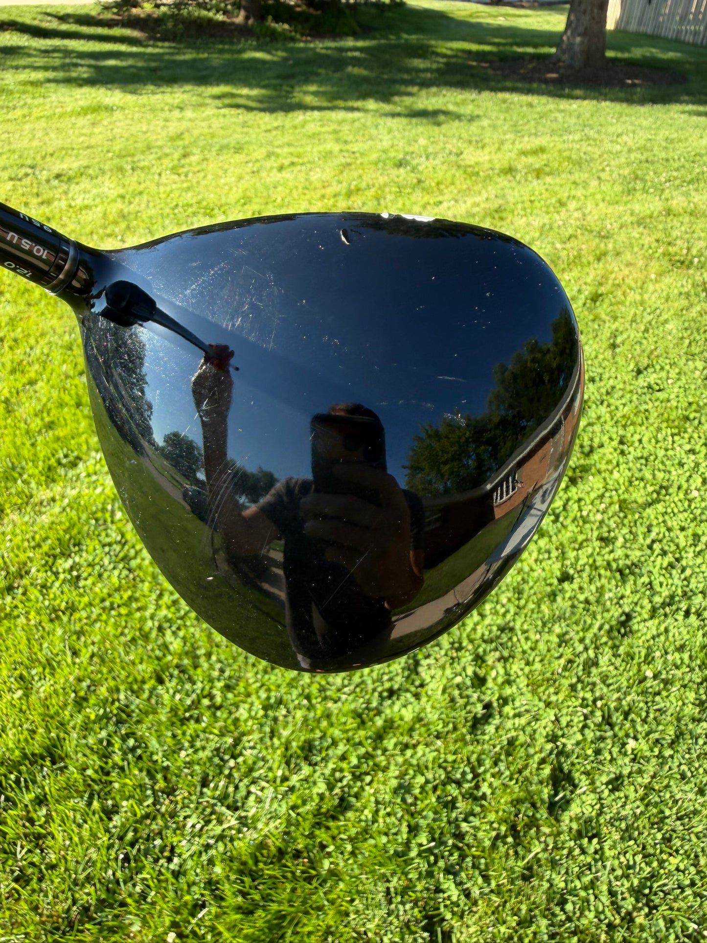 Taylormade R1 Black Driver 10° Bassara 53 Stiff Flex 45.25"