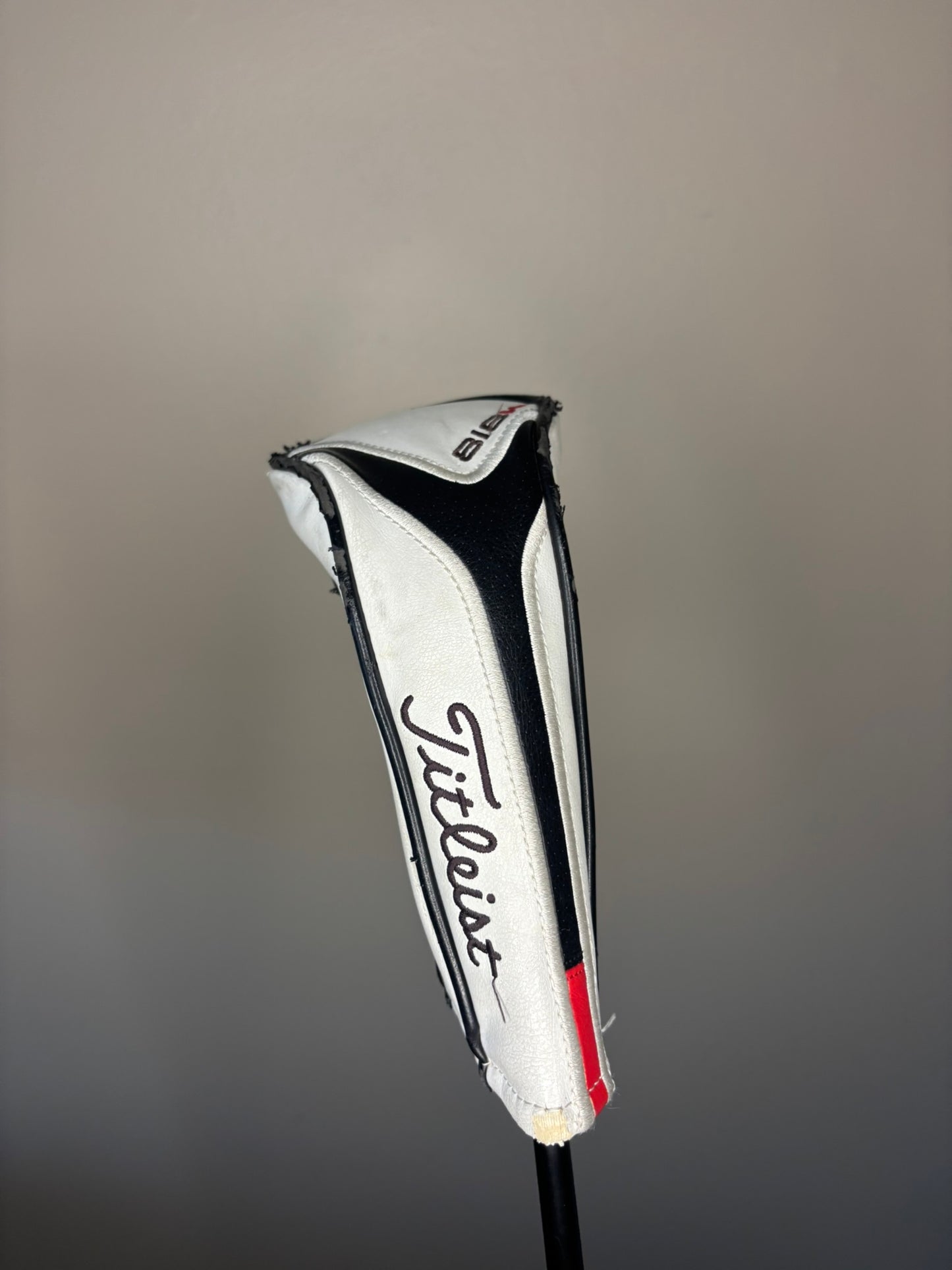 Titleist 818 H2 3 Hybrid 19° Tensei CK White 90HY Stiff Flex 40.5″ +HC NICE