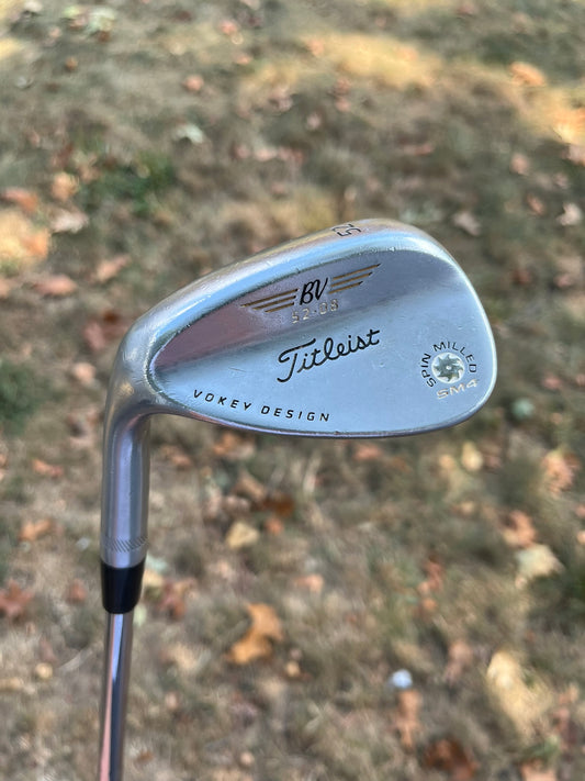 Titleist Vokey SM4 Gap Wedge 52° / 8 KBS Tour Stiff Flex Lefty 35.75″