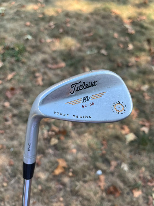 Titleist Spin Milled CC Gap Wedge 52° / 8 NS Pro 970 Regular Flex Lefty 35.25″