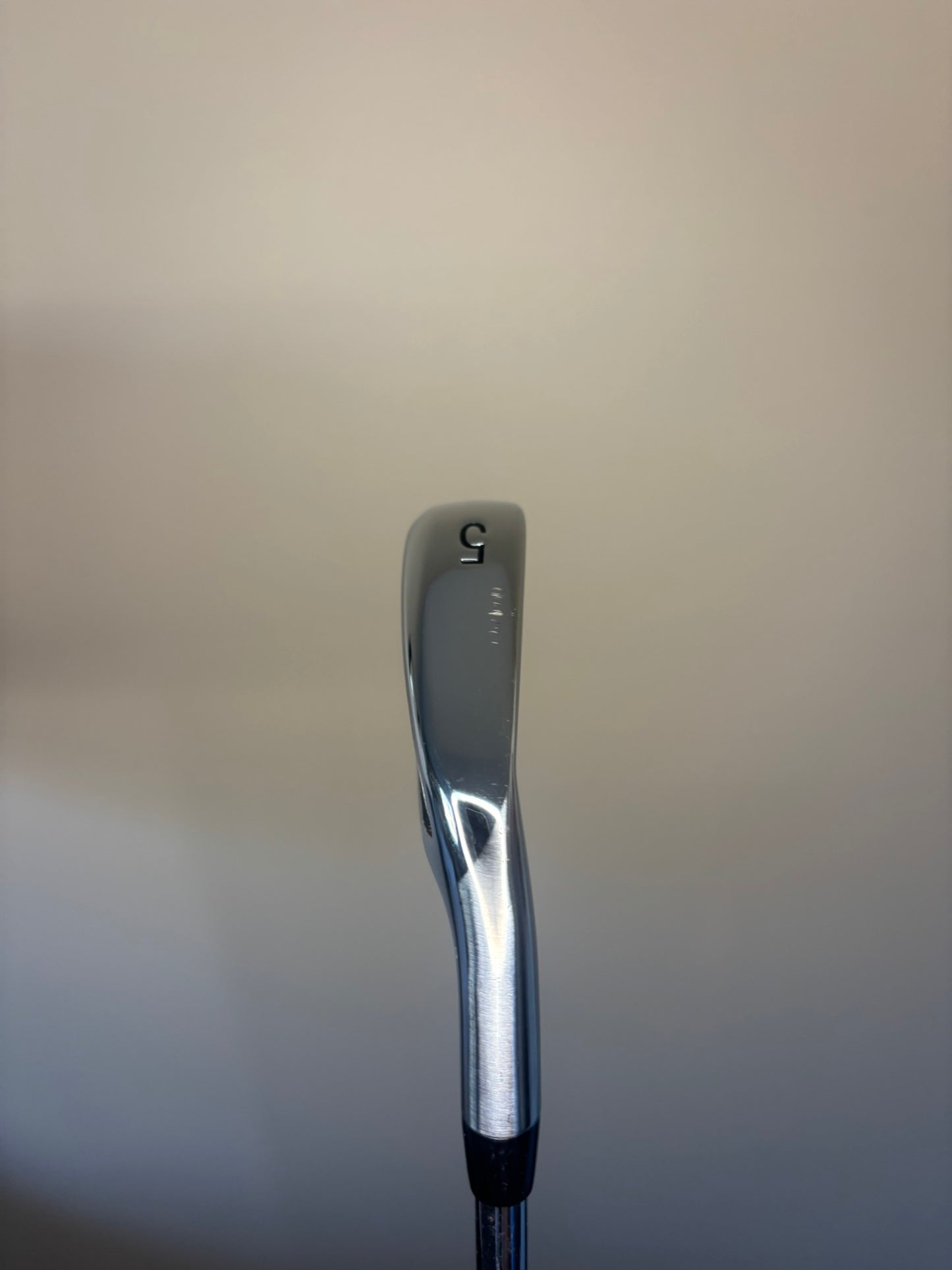 Titleist T200 5-Iron AMT Black S300 Stiff Flex 38″ NICE