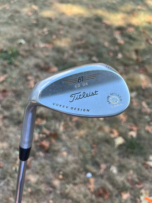 Titleist Vokey SM4 Lob Wedge 60° / 4 KBS Tour Stiff Flex Lefty 35″