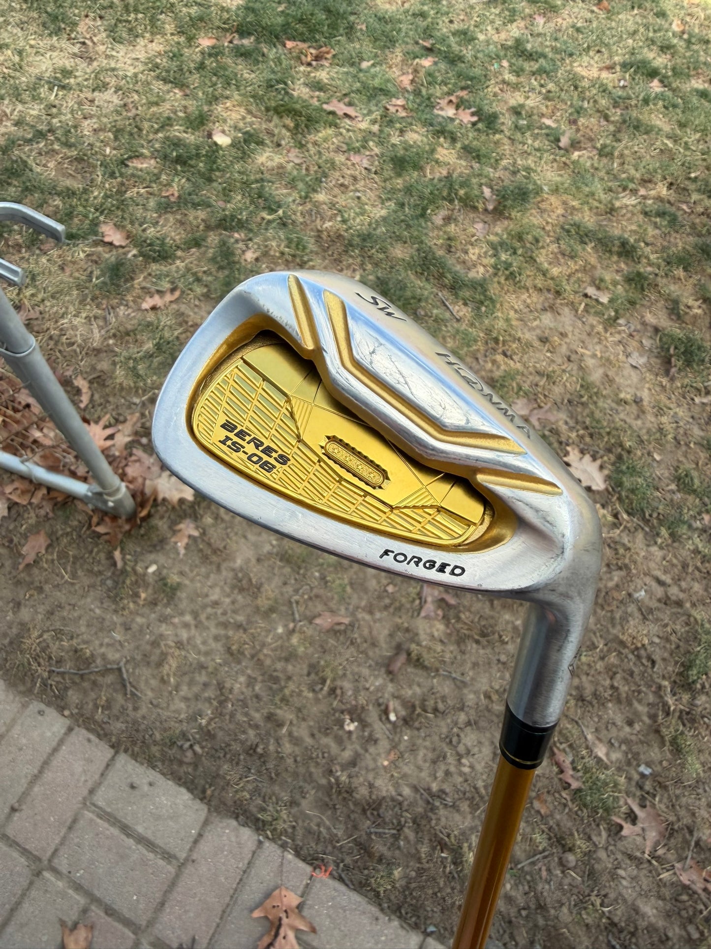 Photo of Honma Beres IS-06 Sand Wedge Stiff Flex Armrq X 47