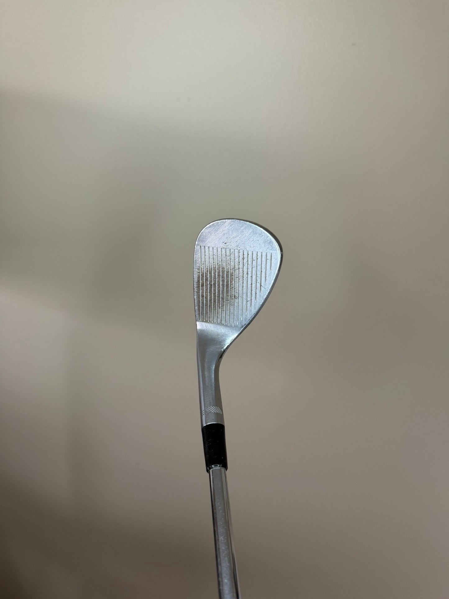 Photo of Titleist Vokey SM8 Tour Chrome Sand Wedge 56° Stiff Flex Kbs Tour 120