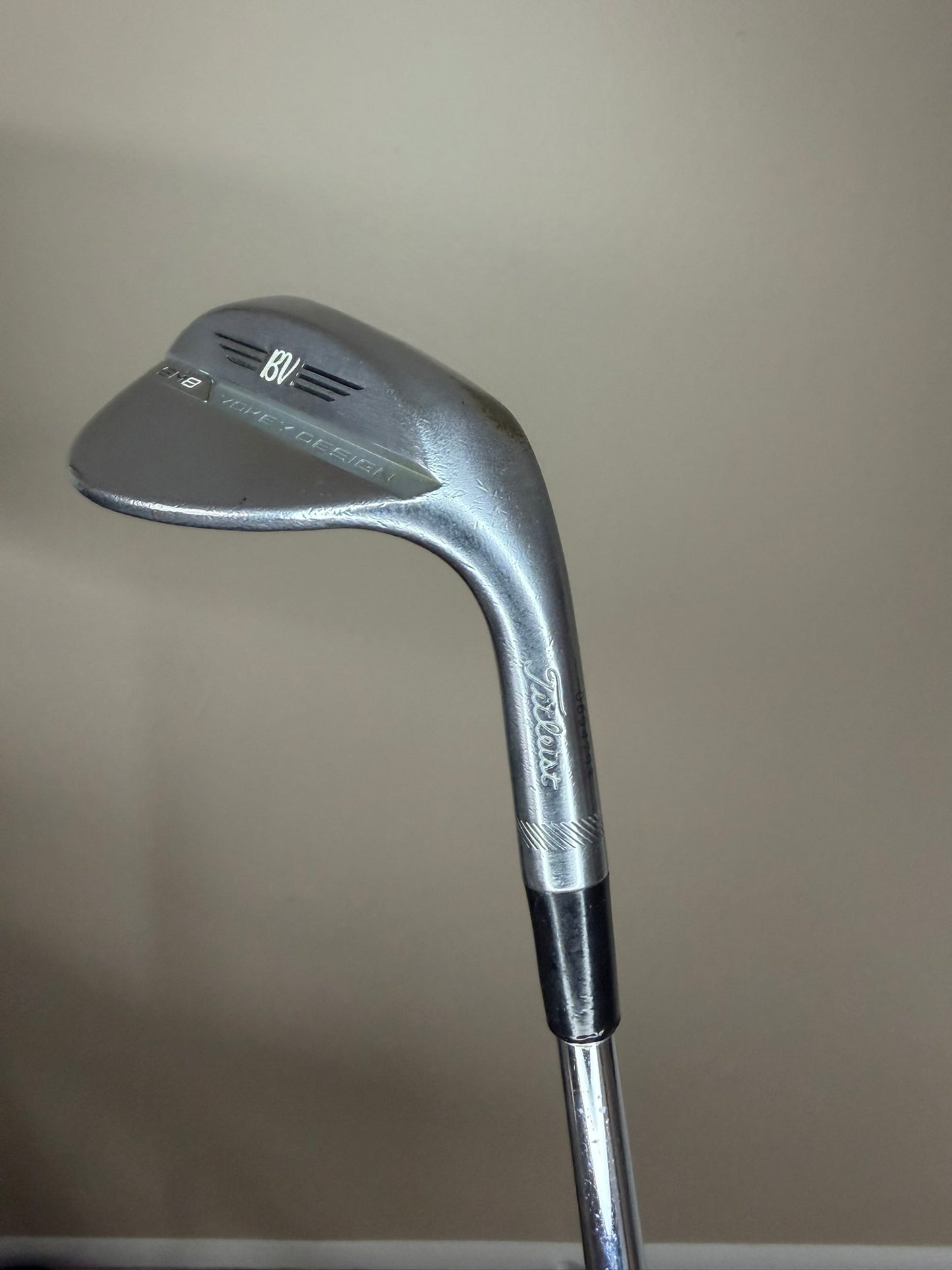Photo of Titleist Vokey SM8 Tour Chrome Sand Wedge 56° Stiff Flex Kbs Tour 120