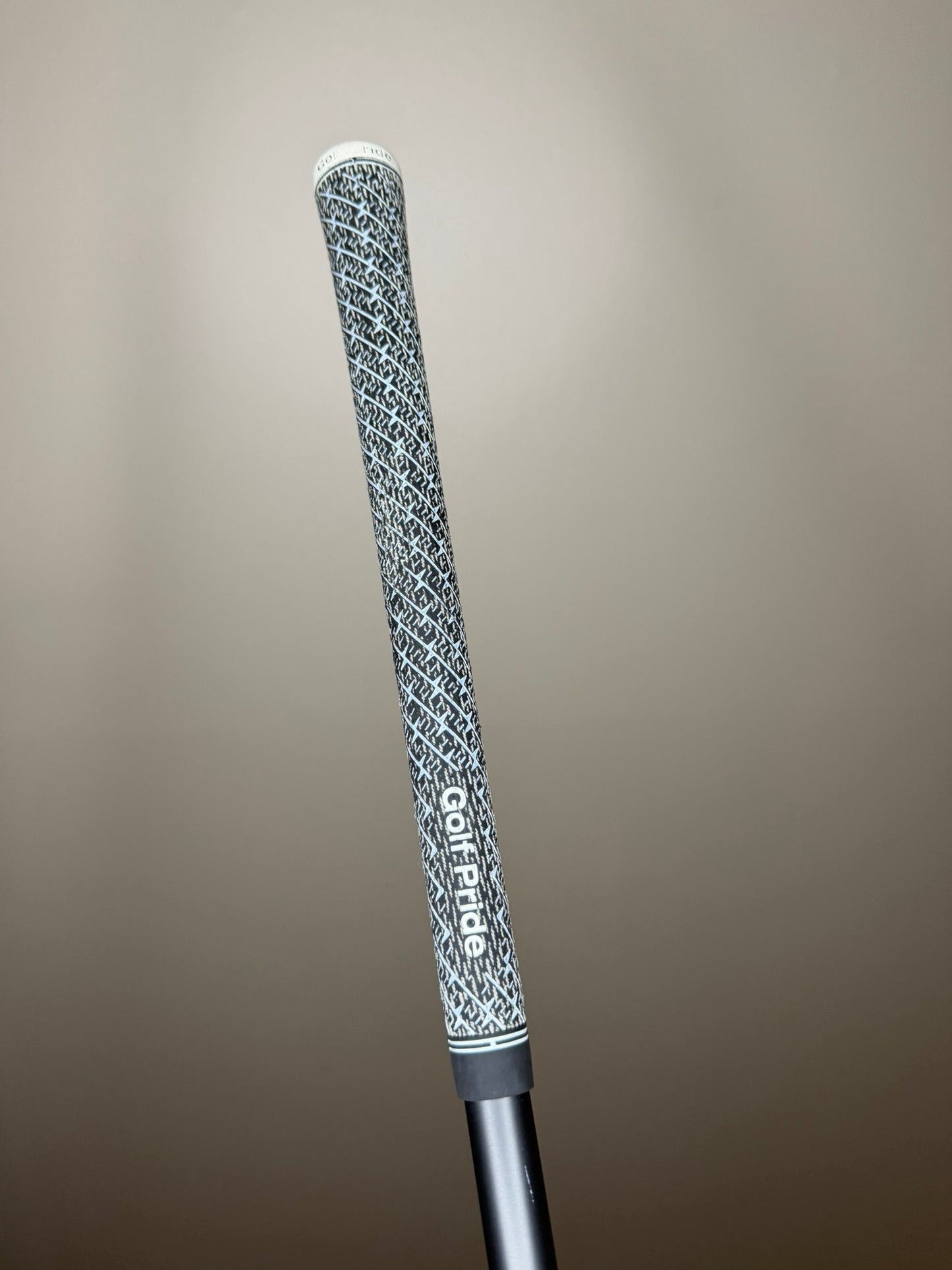 Photo of Project X HZRDUS Smoke Black Stiff 80 Grams Hybrid Shaft