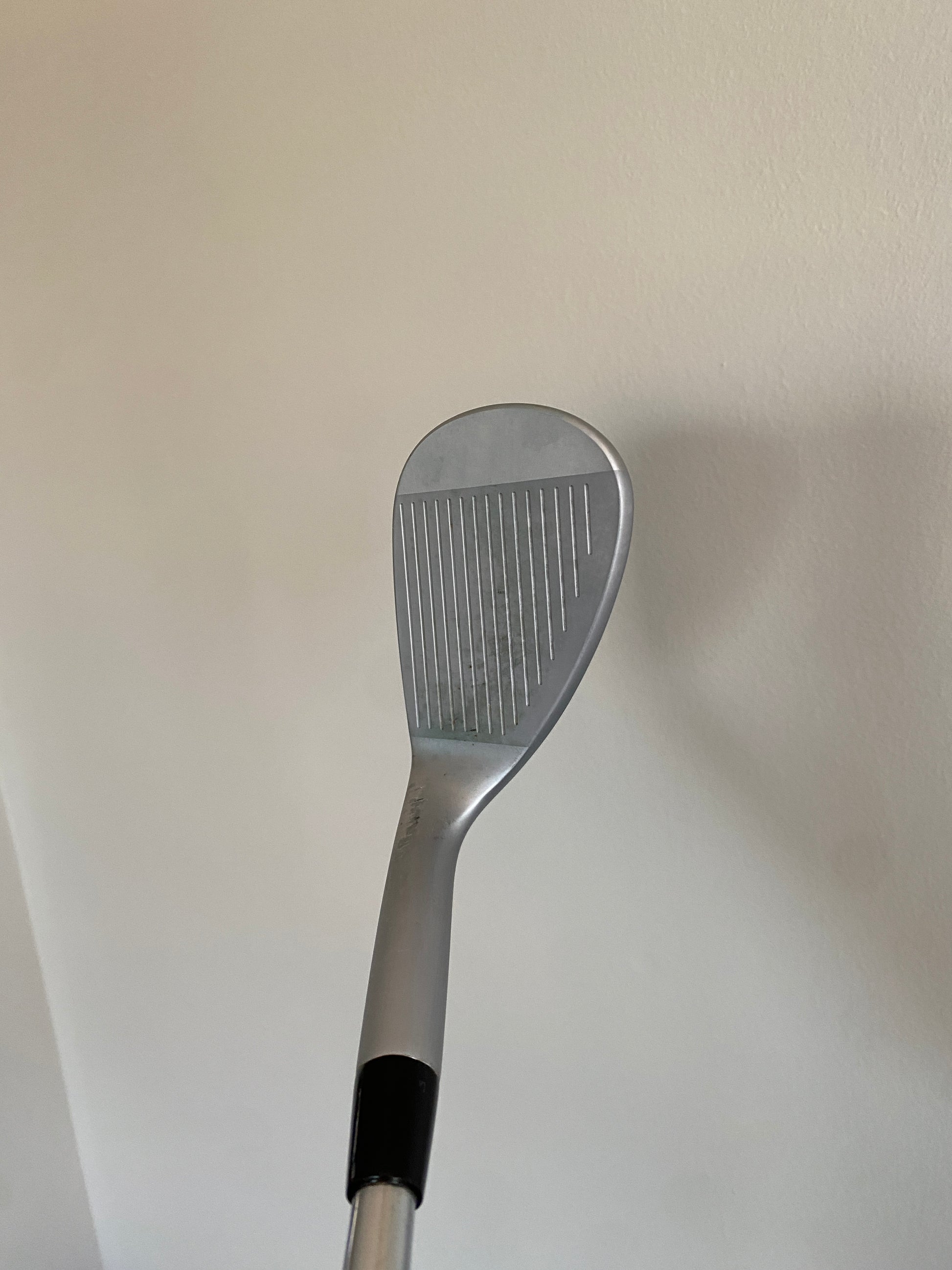 Photo of Mizuno T24 Chrome V Grind Wedge 56° Stiff Flex Dg Tour Issue