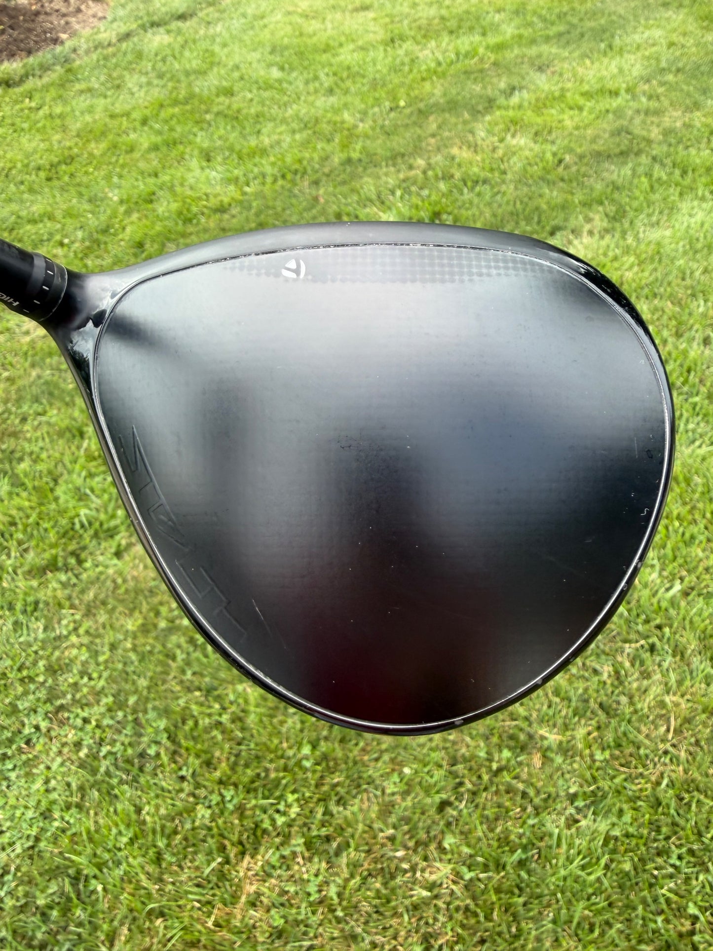 TaylorMade Stealth Plus Driver 10.5° HZRDUS Smoke Rdx Red Stiff Flex 44.5" NICE