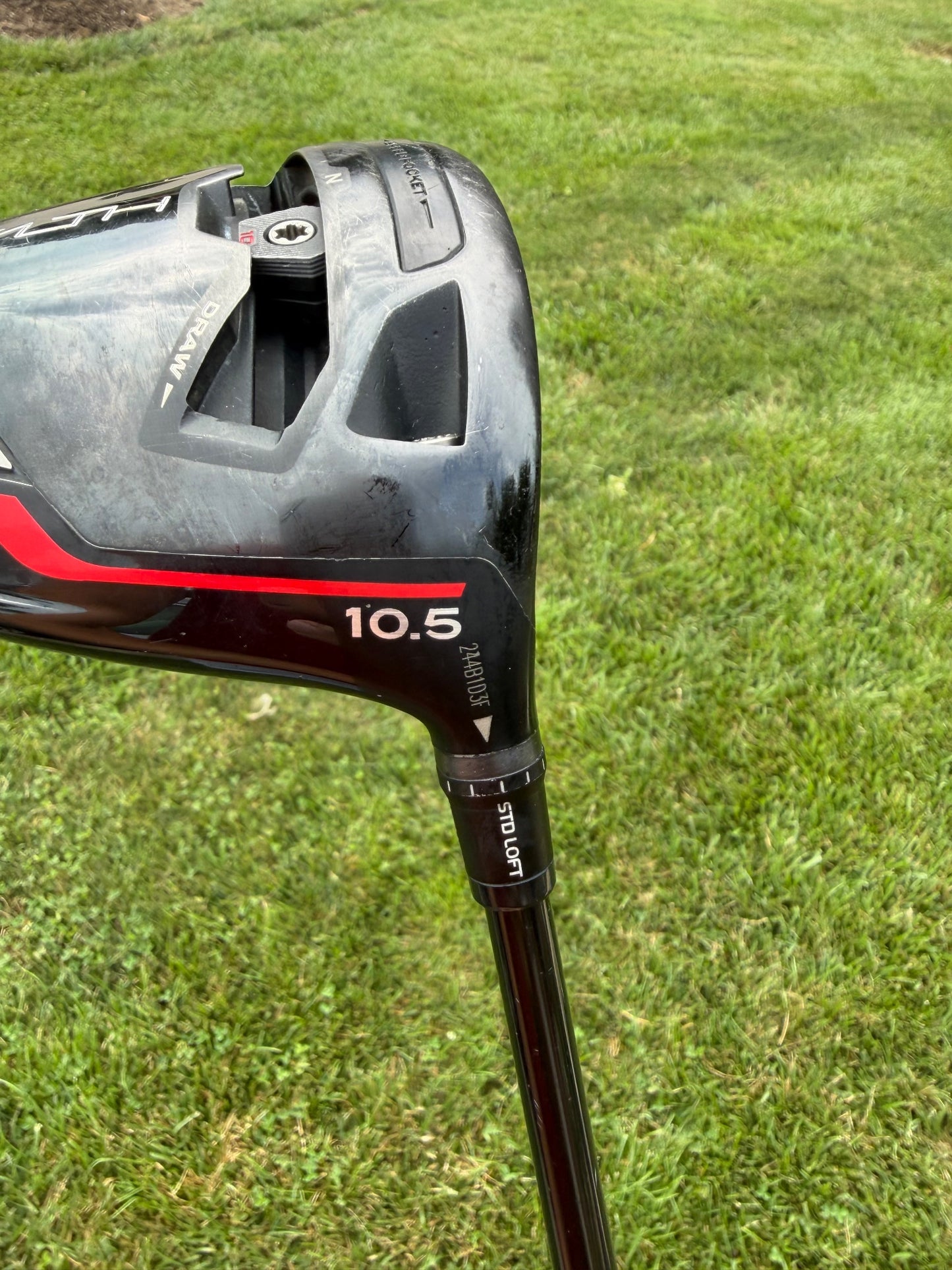 TaylorMade Stealth Plus Driver 10.5° HZRDUS Smoke Rdx Red Stiff Flex 44.5" NICE