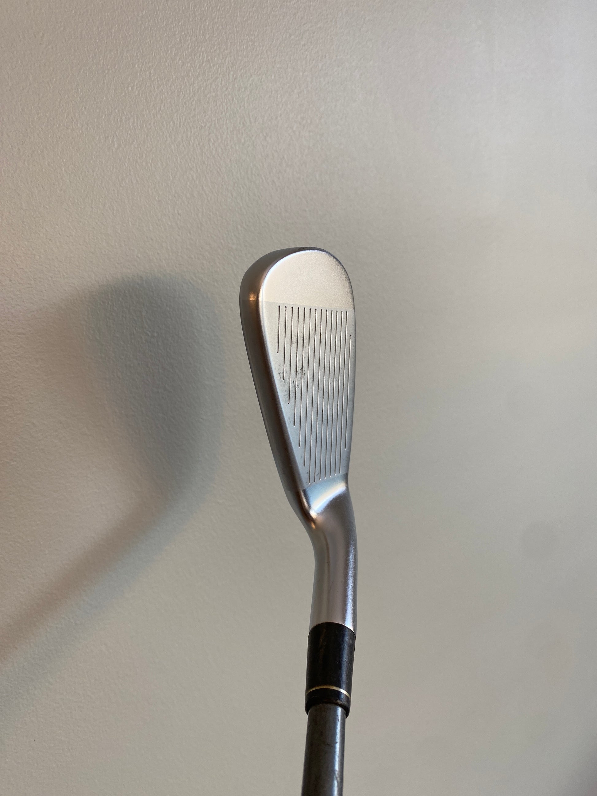 Photo of Taylormade R9 6-Iron Regular Flex Motore 65G